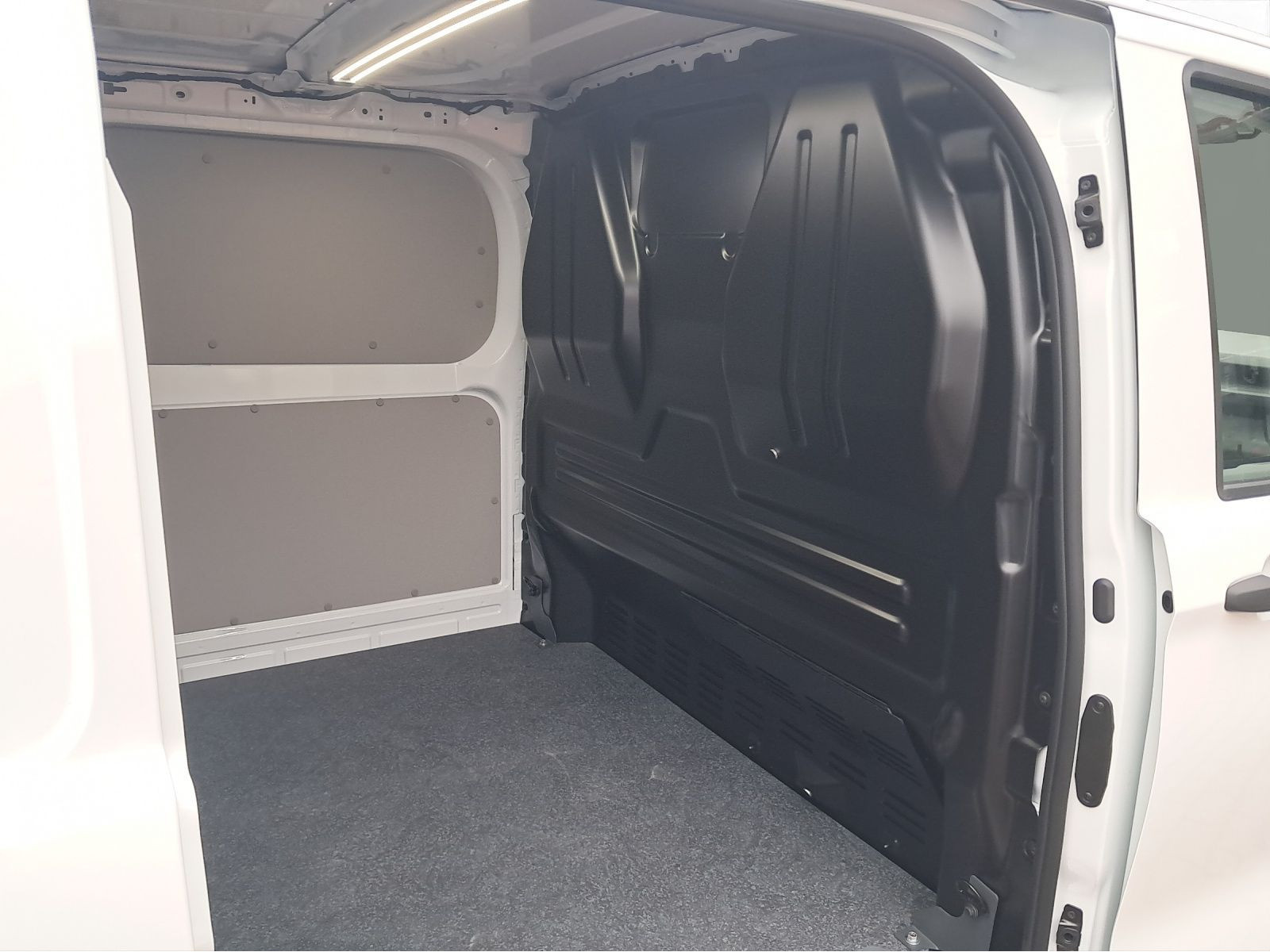 Volkswagen - Transporter Kasten_15