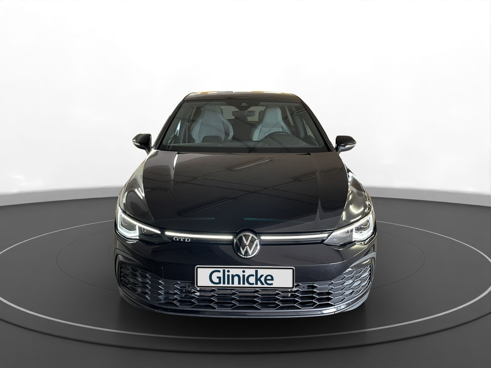 Volkswagen - Golf_4