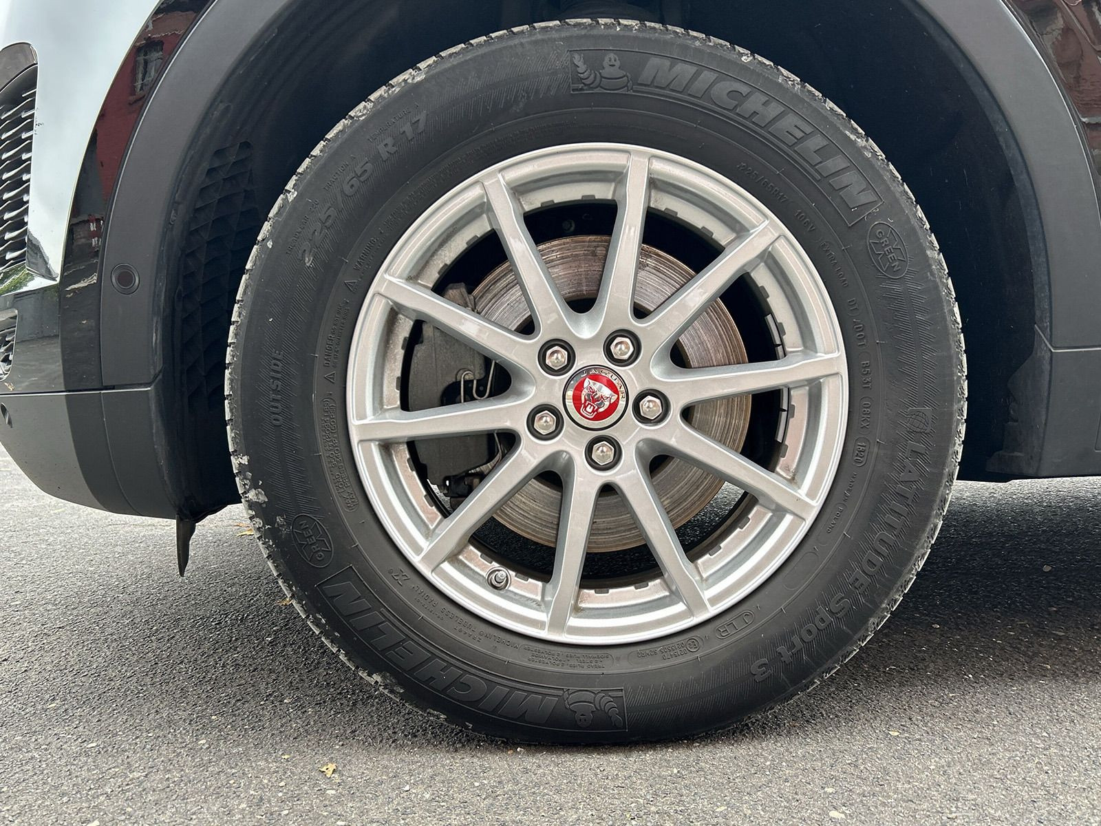 Jaguar - E-Pace_9 Jaguar - E-Pace_9