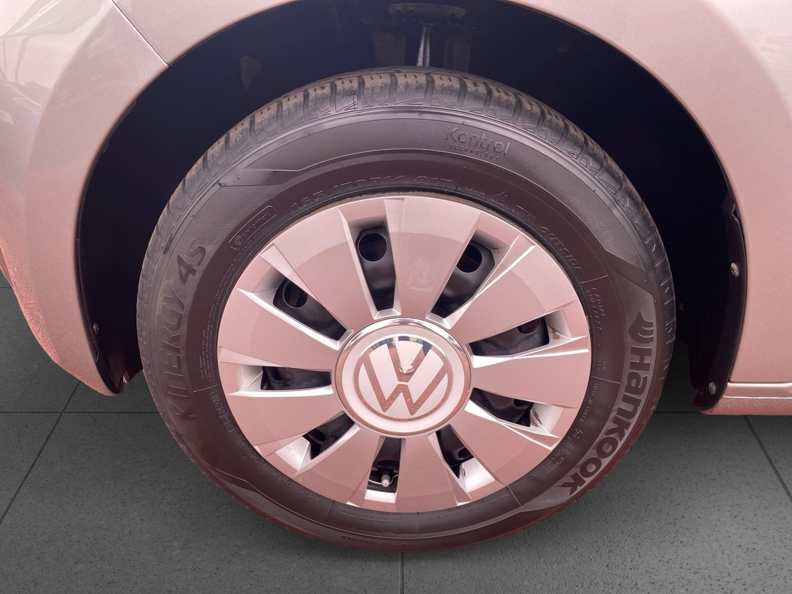 Volkswagen - up!_7
