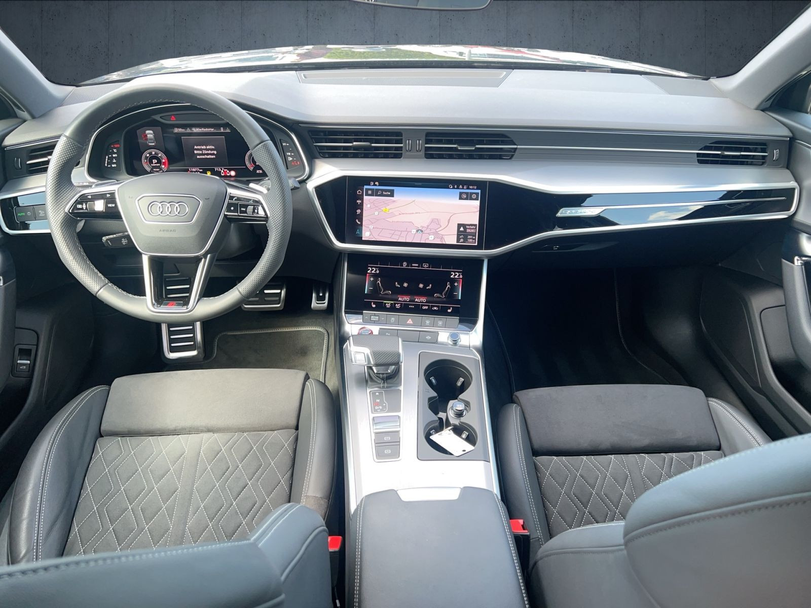 Audi - S6 Limousine_13