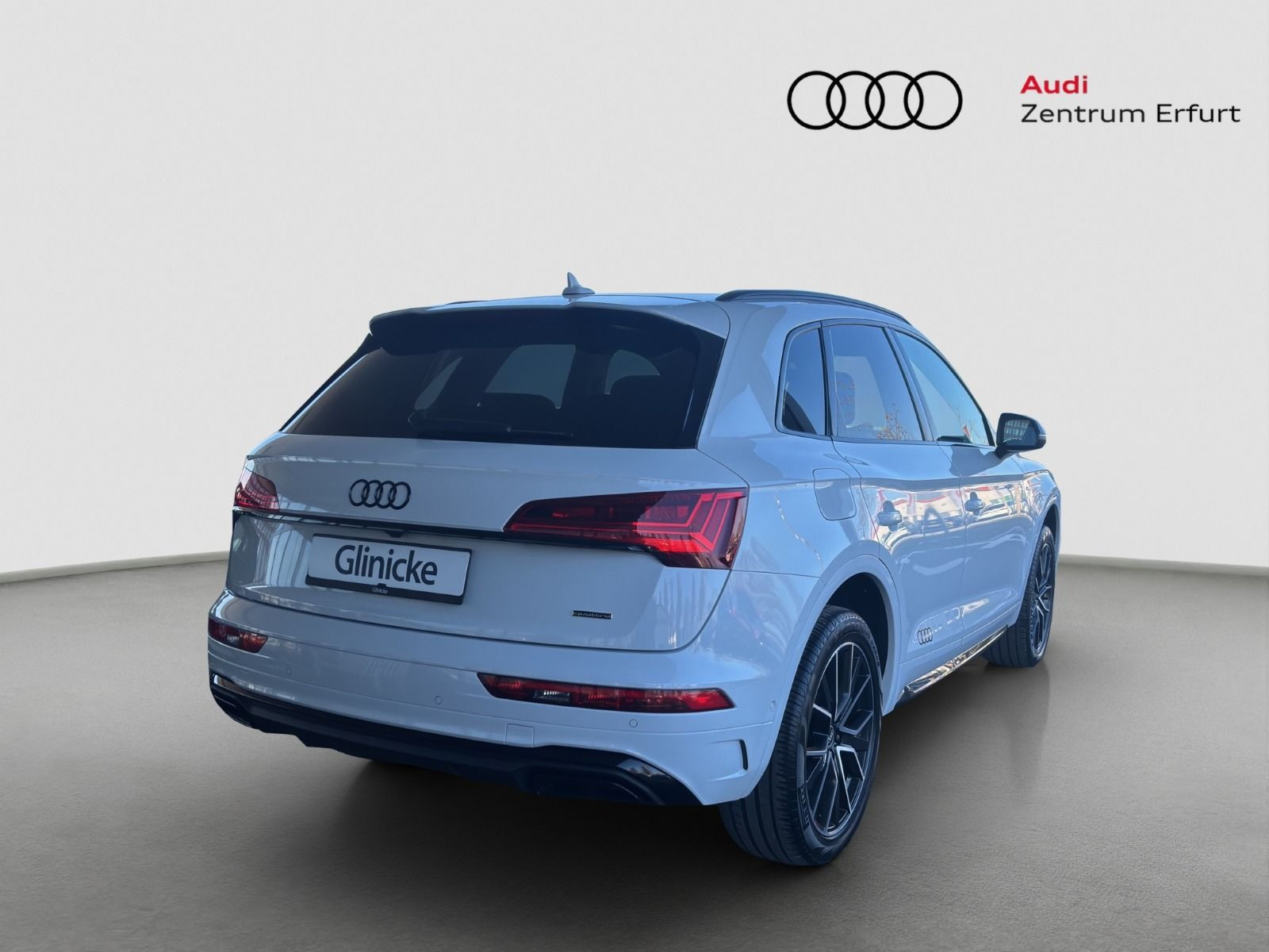 Audi - Q5_4