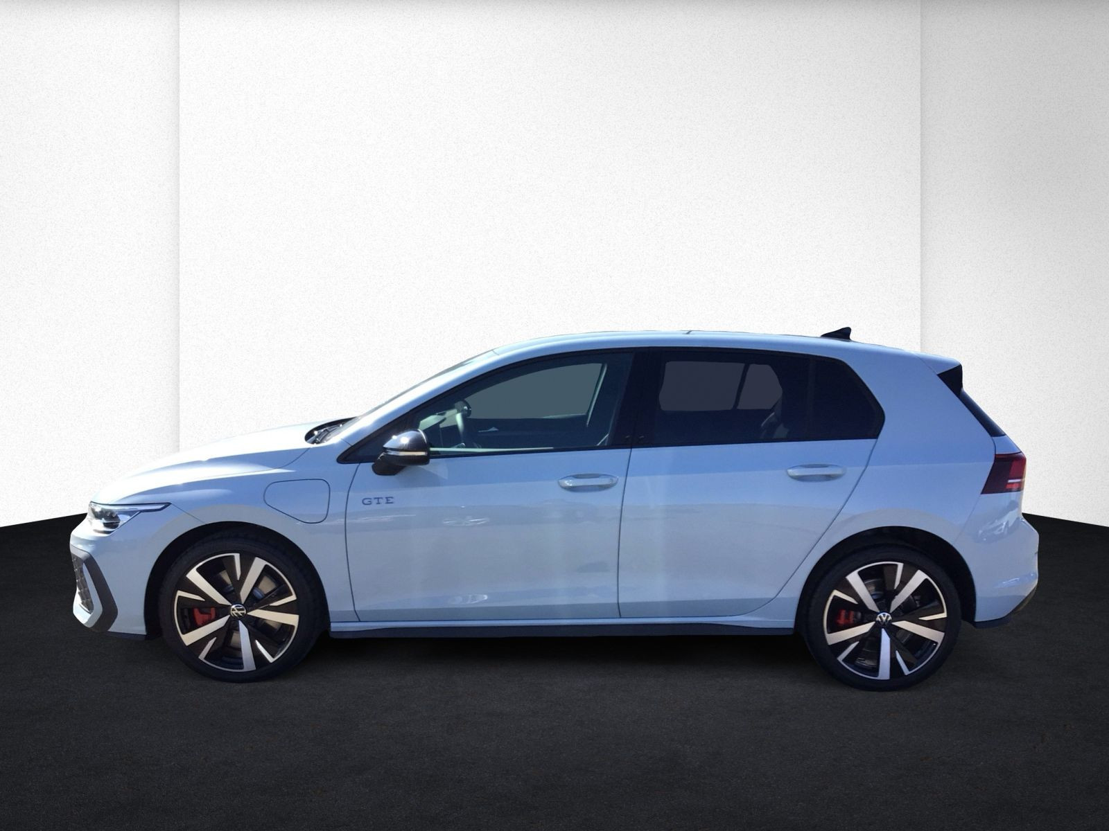Volkswagen - Golf_5