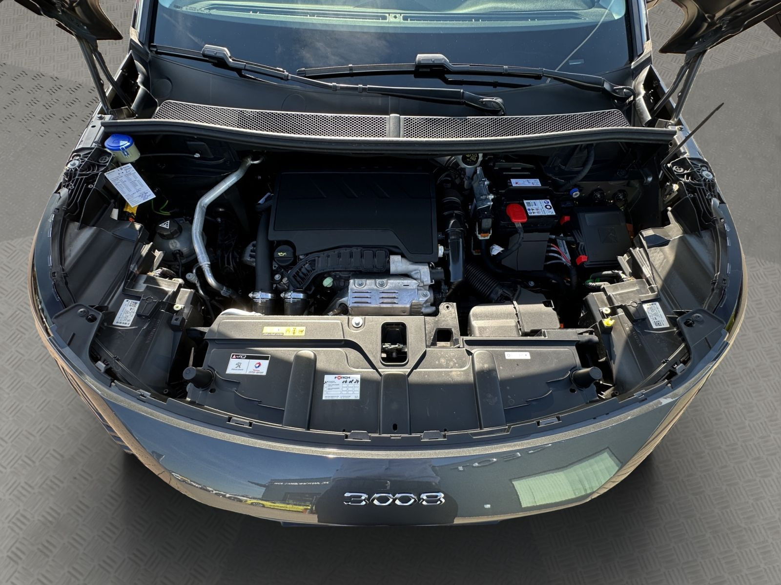 Peugeot - 3008_21