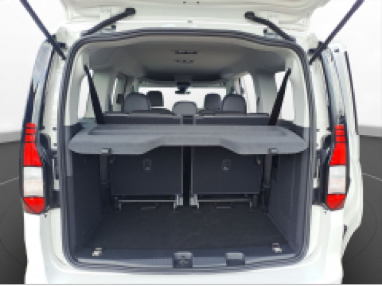 Volkswagen - Caddy Maxi_18