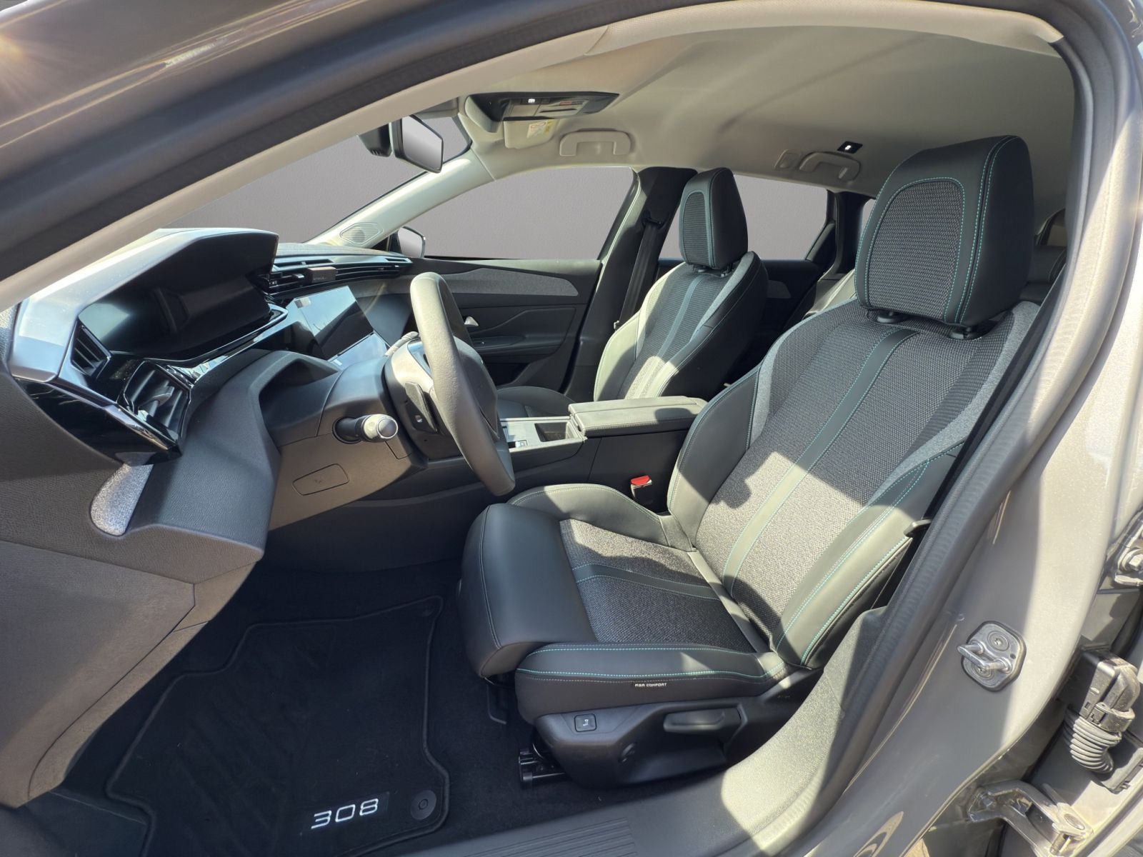 Peugeot - 308_9