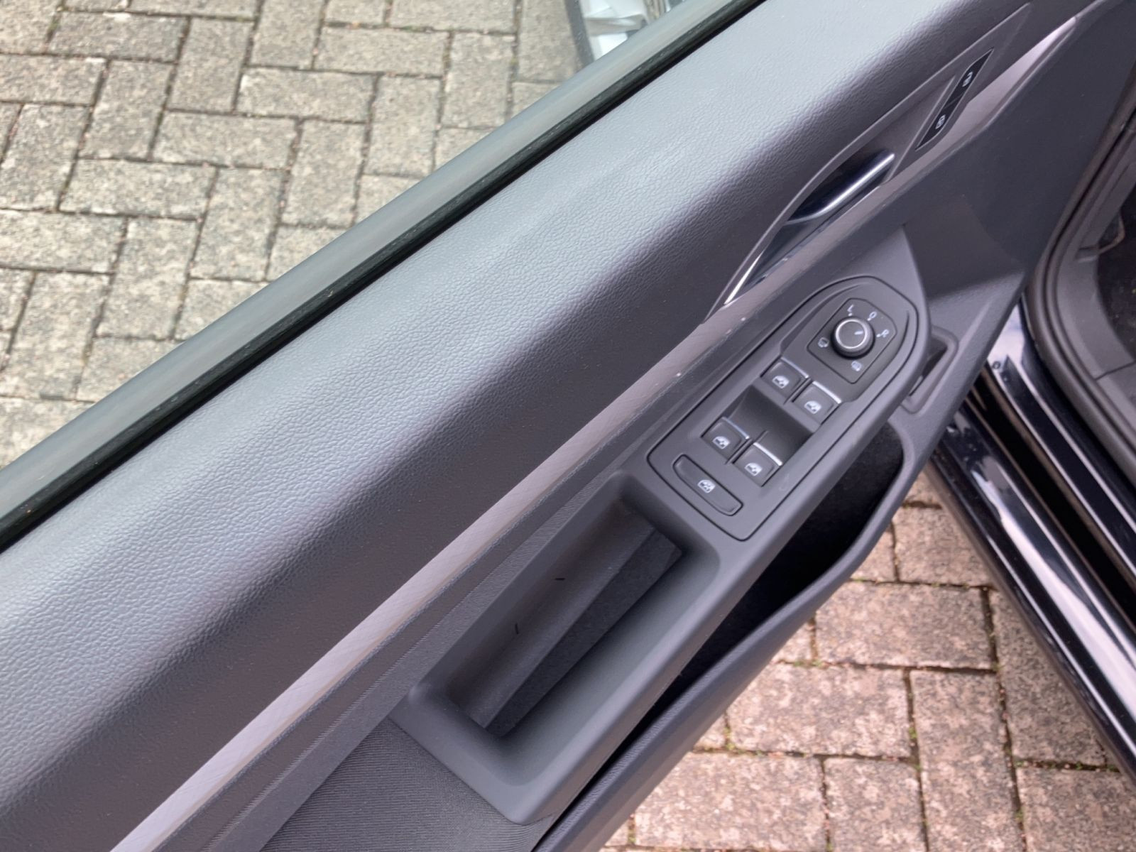 Volkswagen - Golf Variant_9