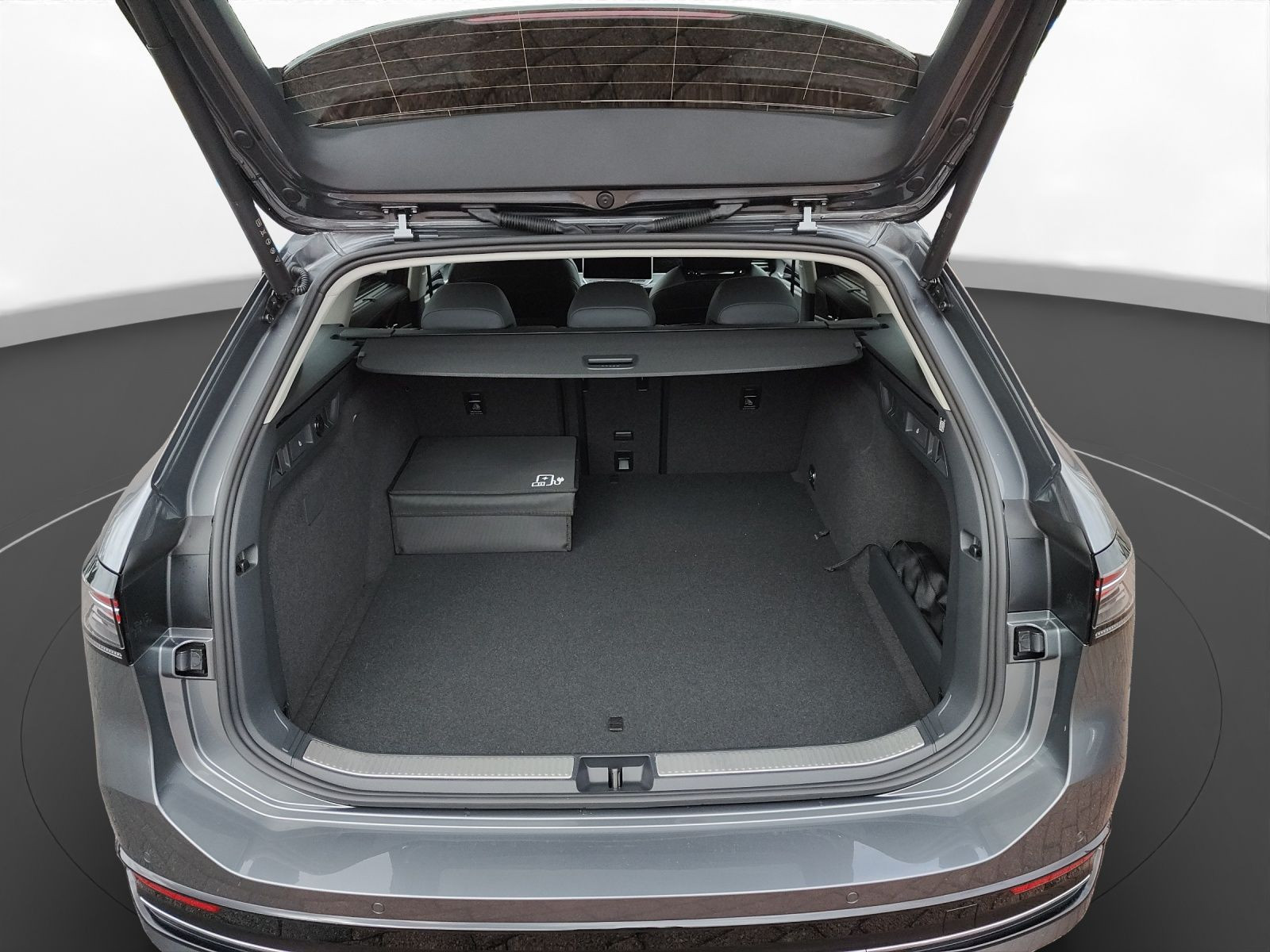 Volkswagen - Passat_12