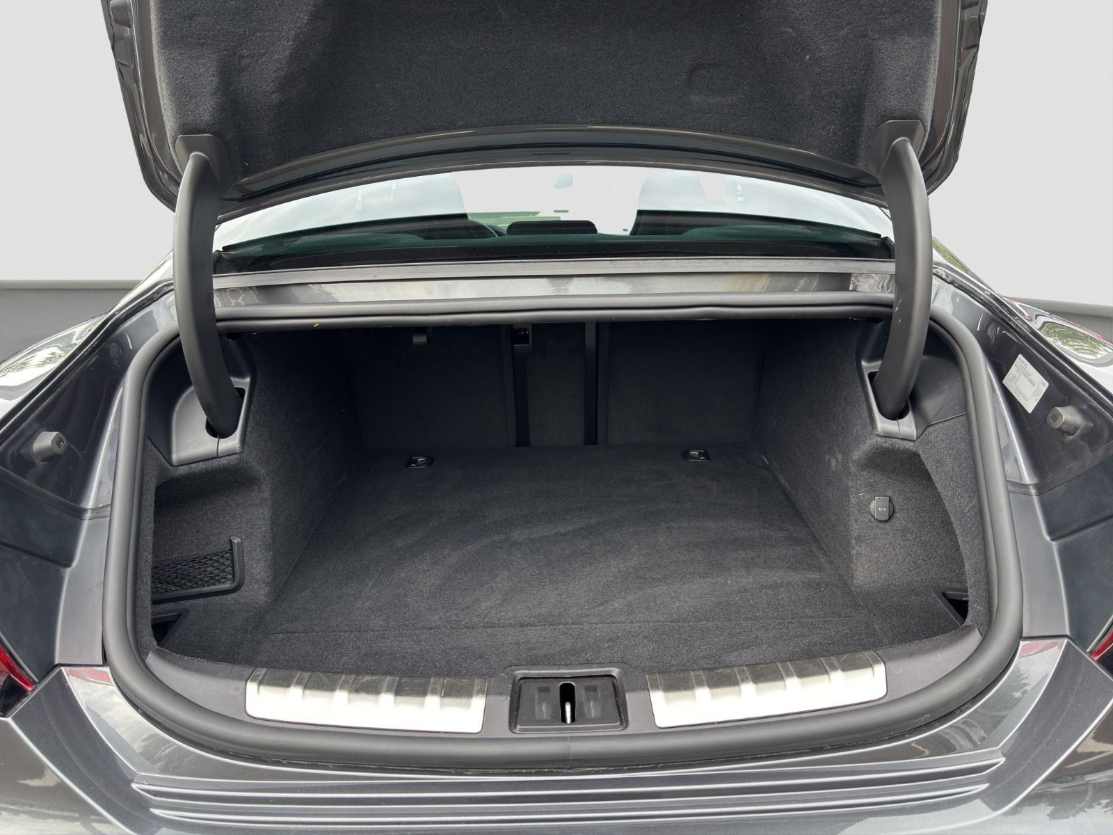 Audi - e-tron GT quattro_16