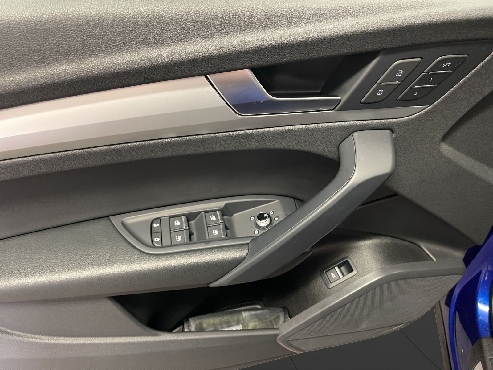 Audi - Q5_12 Audi - Q5_12