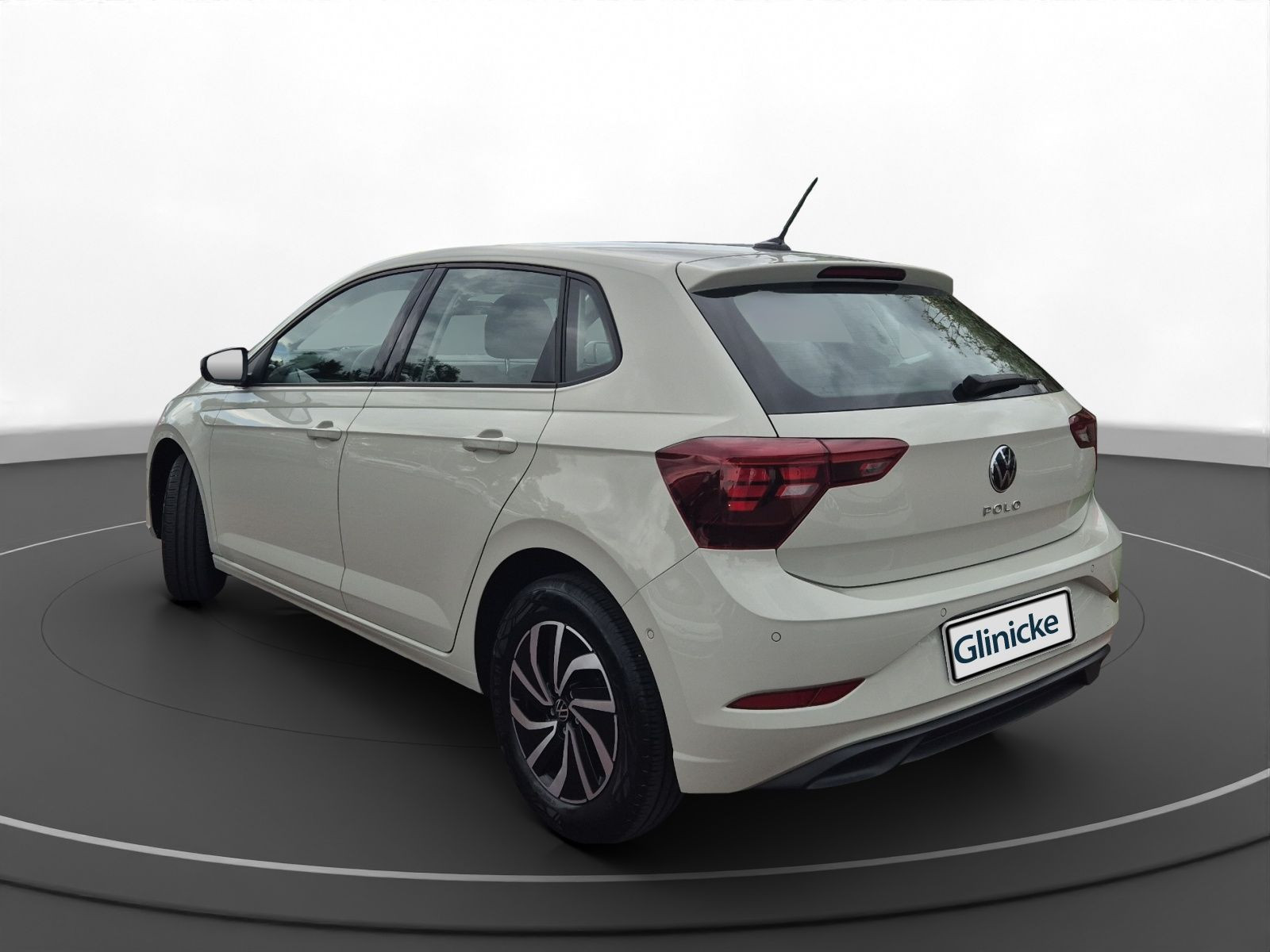 Volkswagen - Polo_6