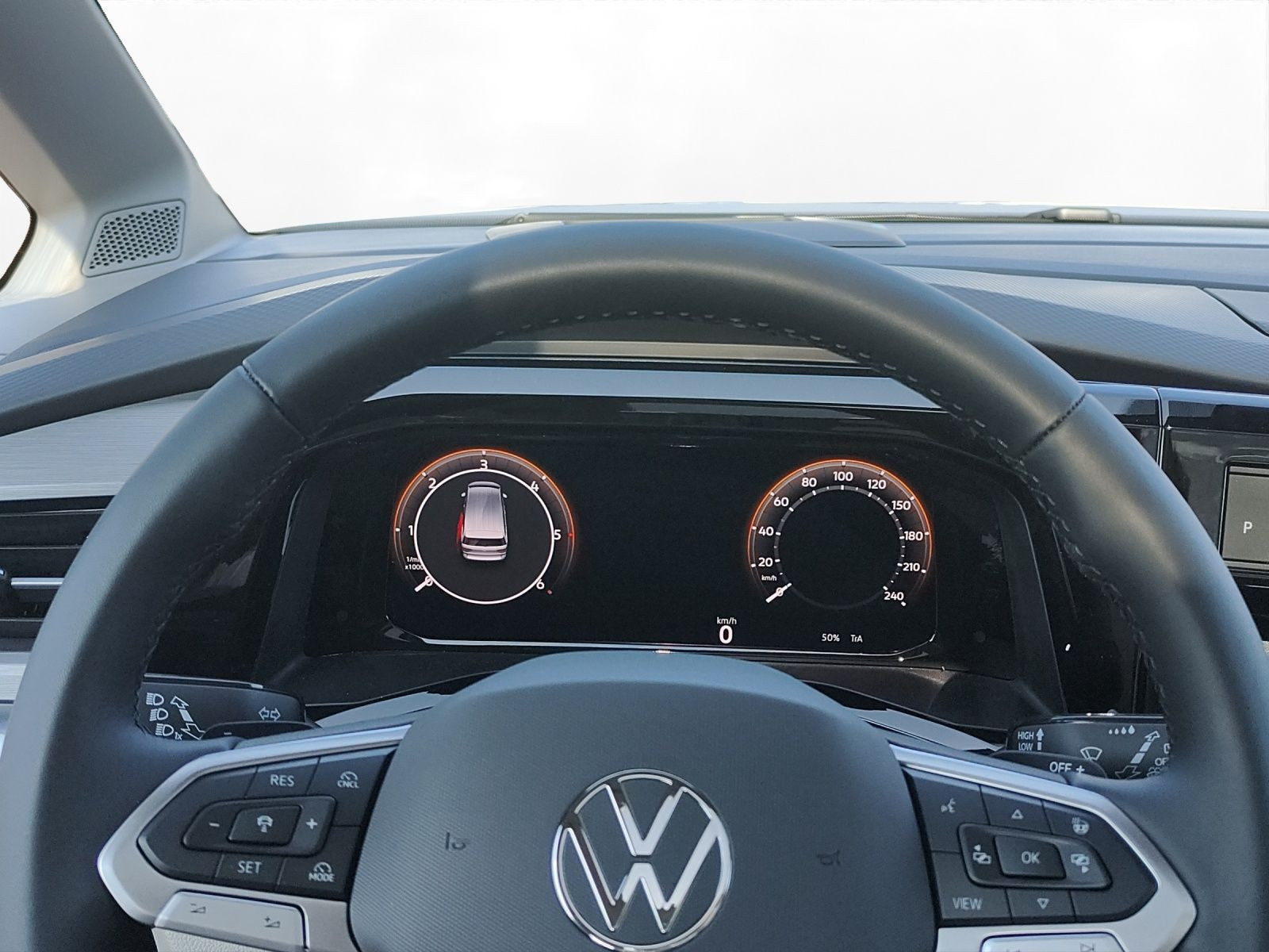 Volkswagen - Multivan_7