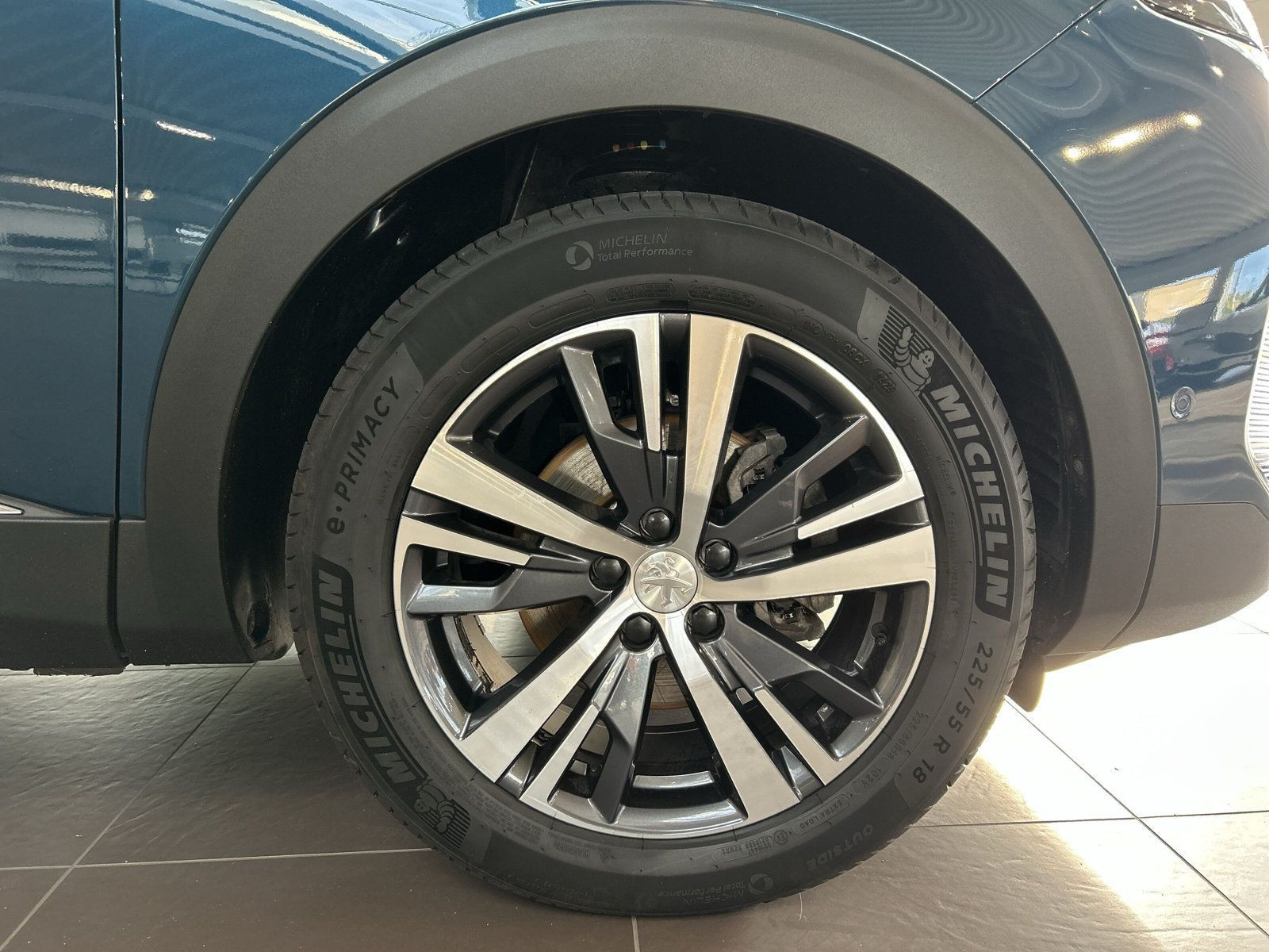 Peugeot - 3008_11