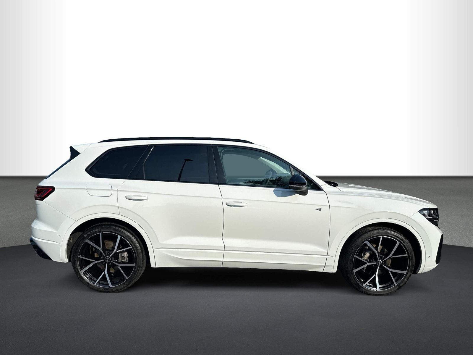 Volkswagen - Touareg_8