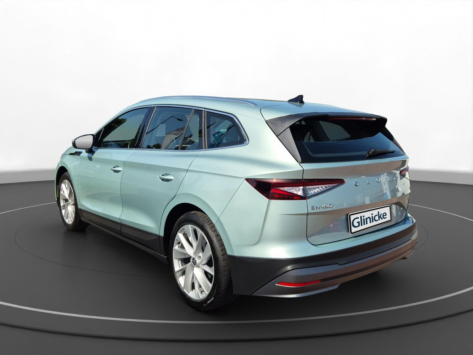 Škoda - Enyaq_8