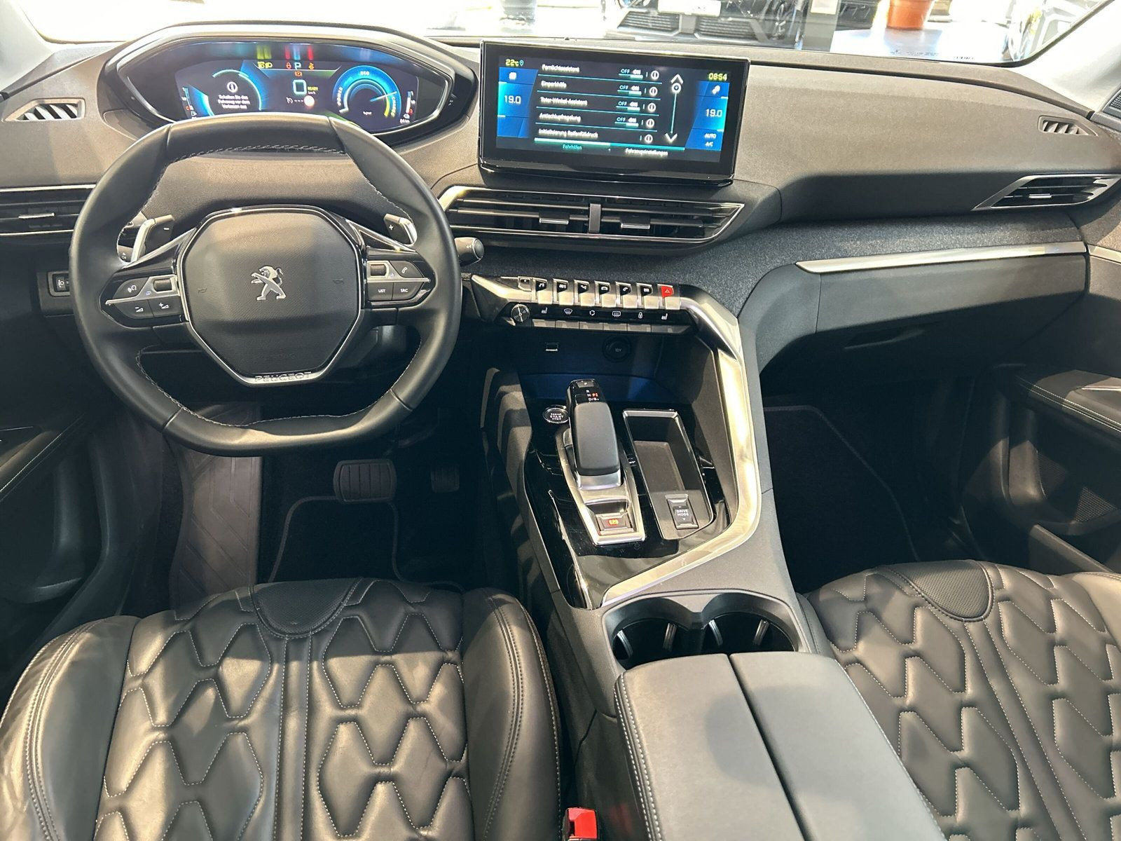 Peugeot - 3008_13
