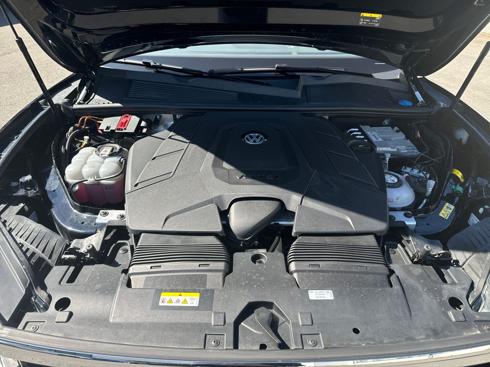 Volkswagen - Touareg_22
