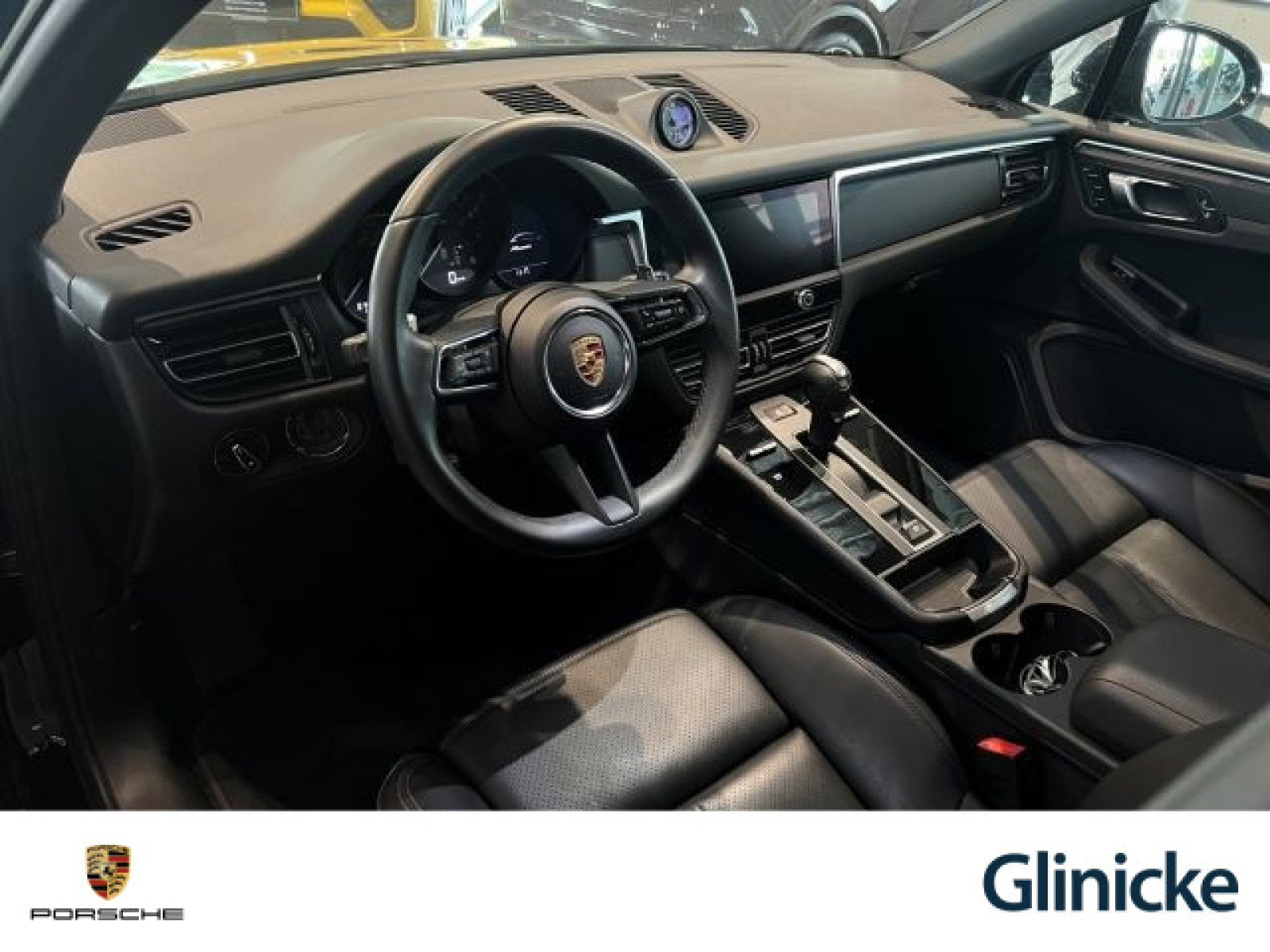 Porsche - Macan_11