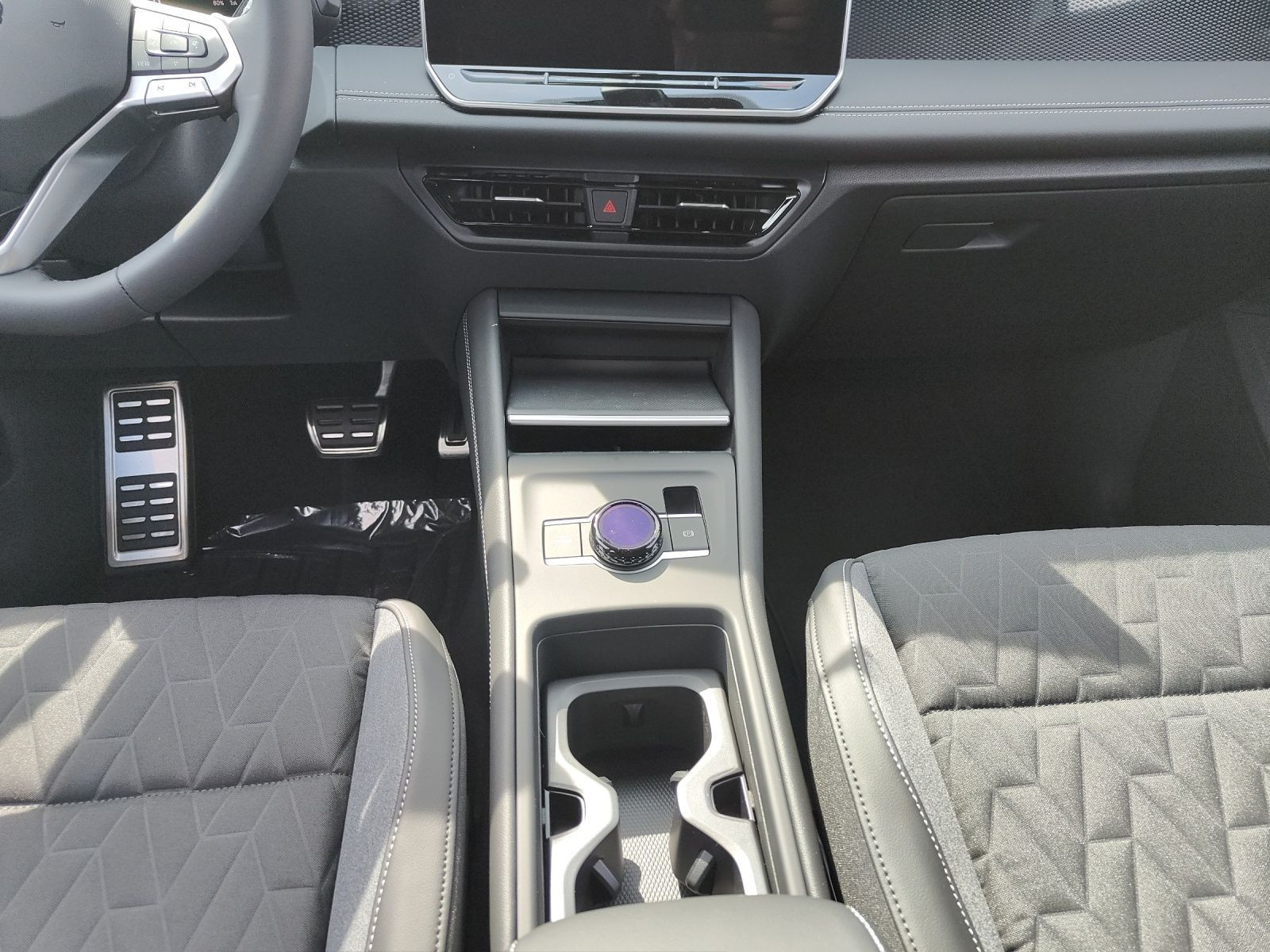 Volkswagen - Tiguan_8