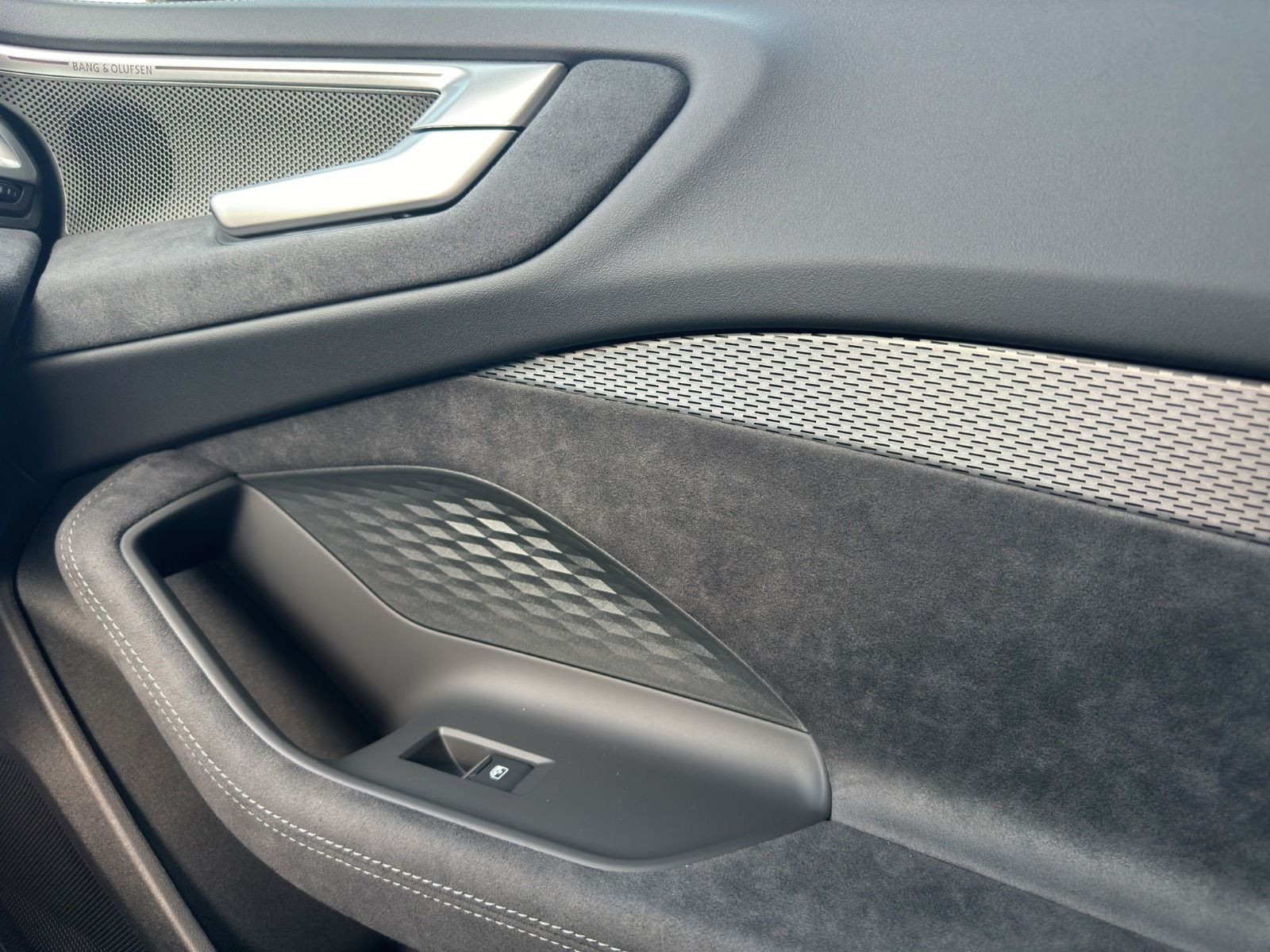 Audi - A5 Limousine_18