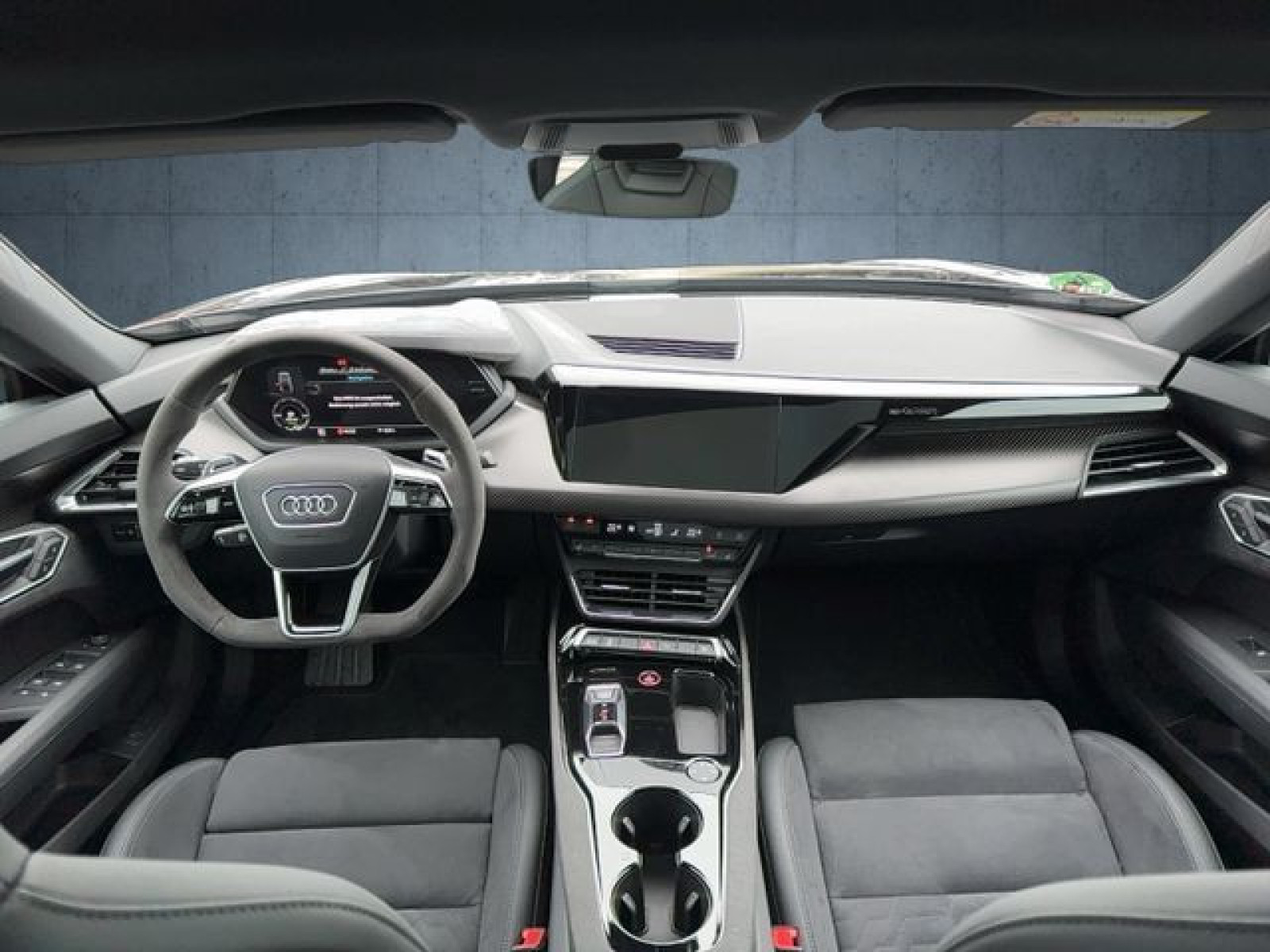 Audi - e-tron GT quattro_10