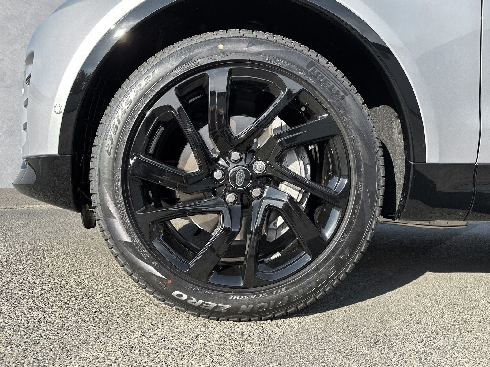 Land Rover - Discovery_9