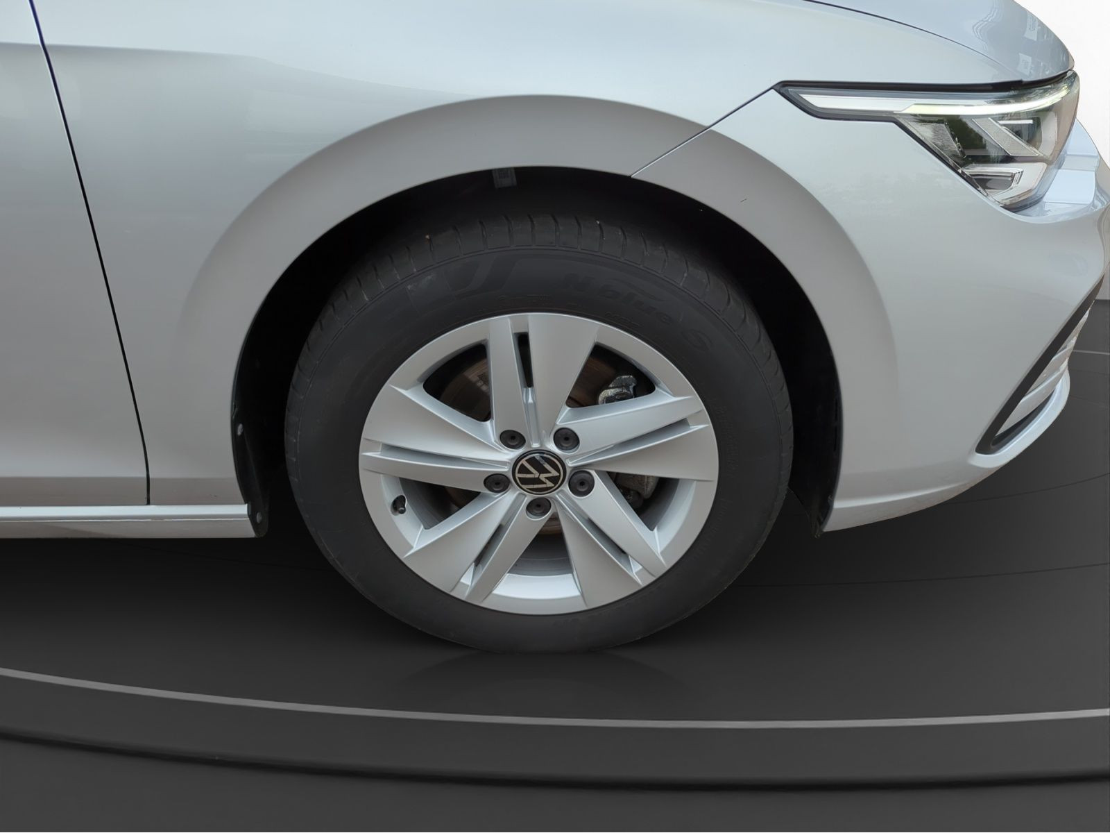 Volkswagen - Golf Variant_13