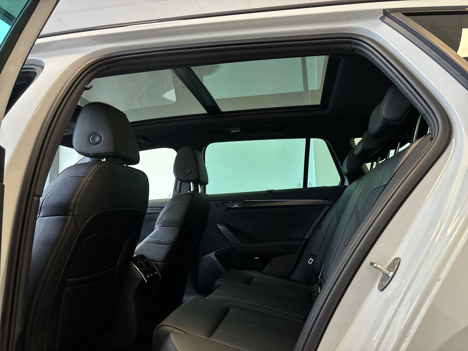 Škoda - Superb_14