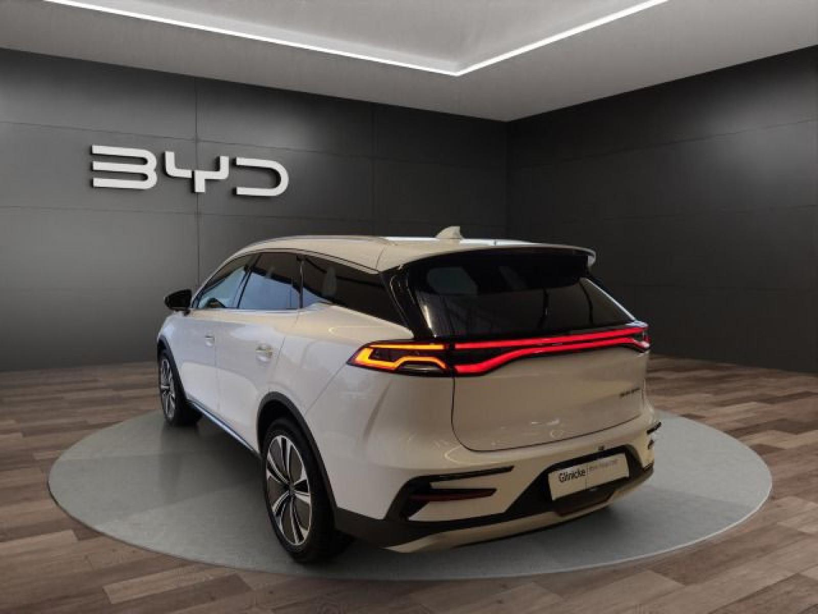 BYD - TANG_4