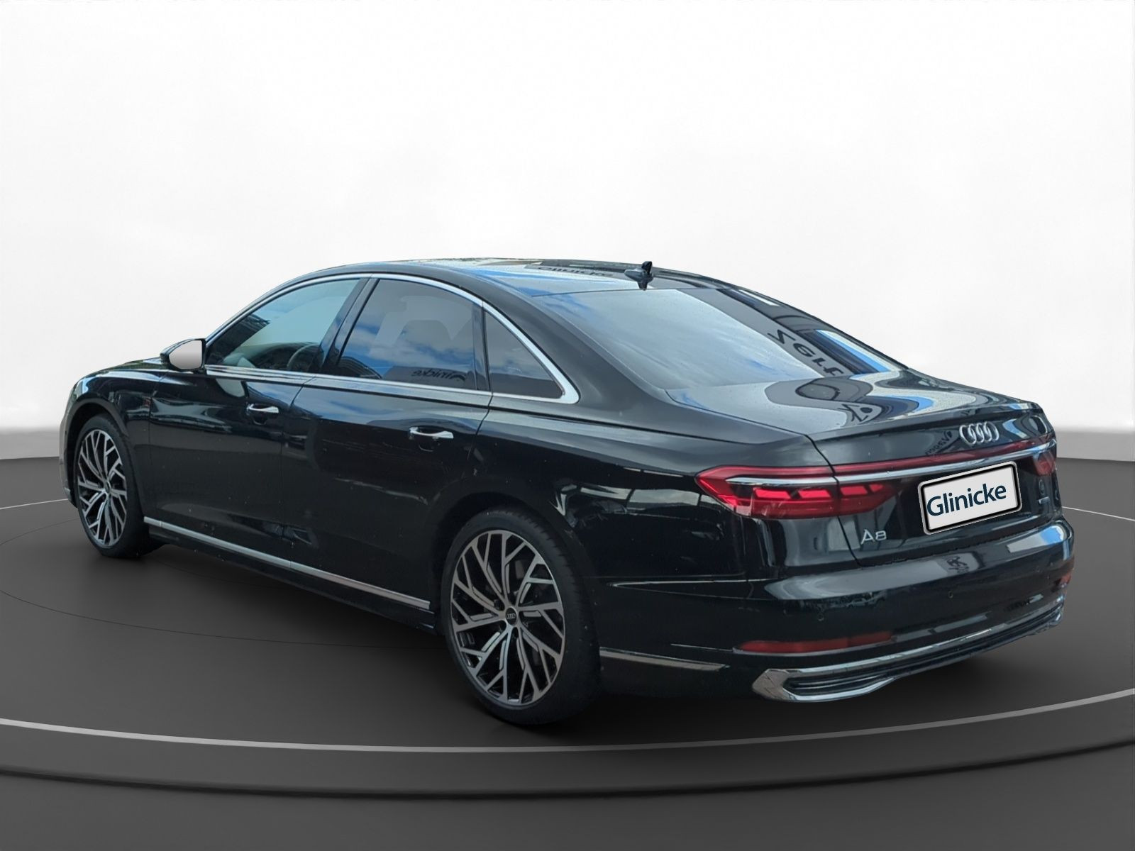 Audi - A8_8