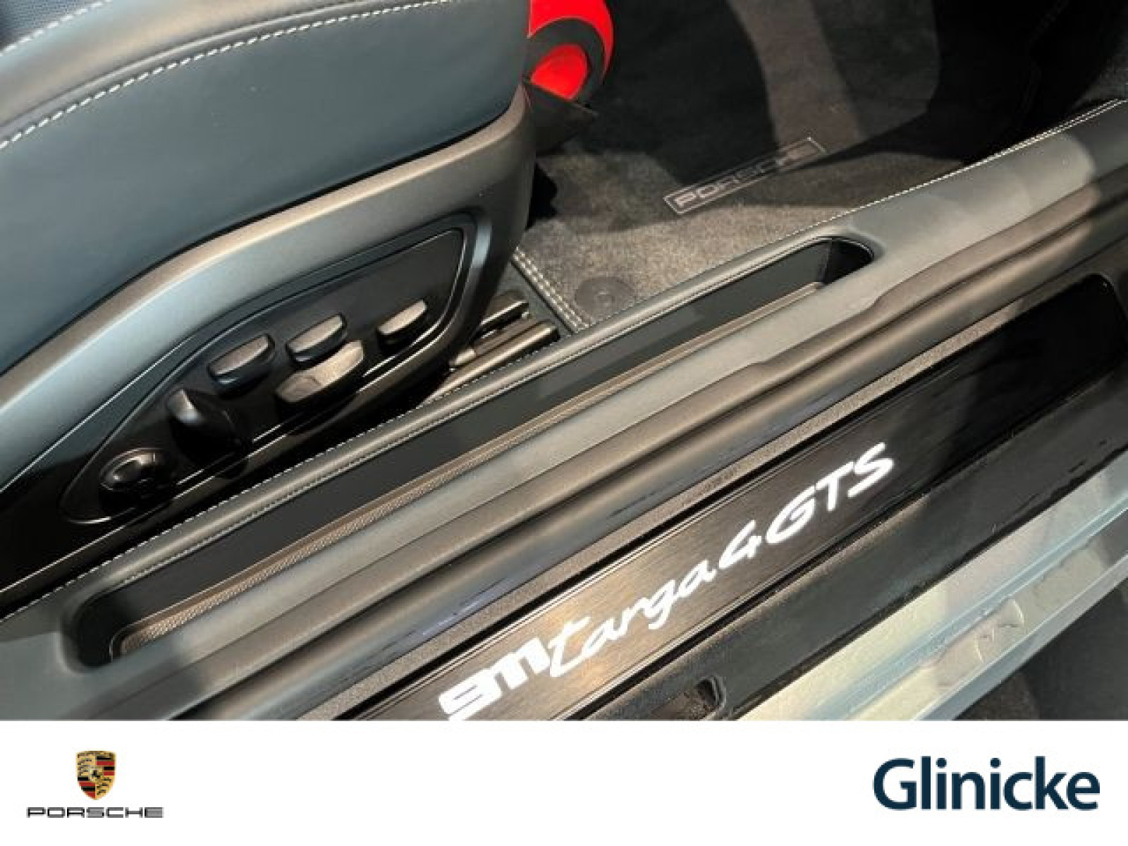 Porsche - 992_15 Porsche - 992_15