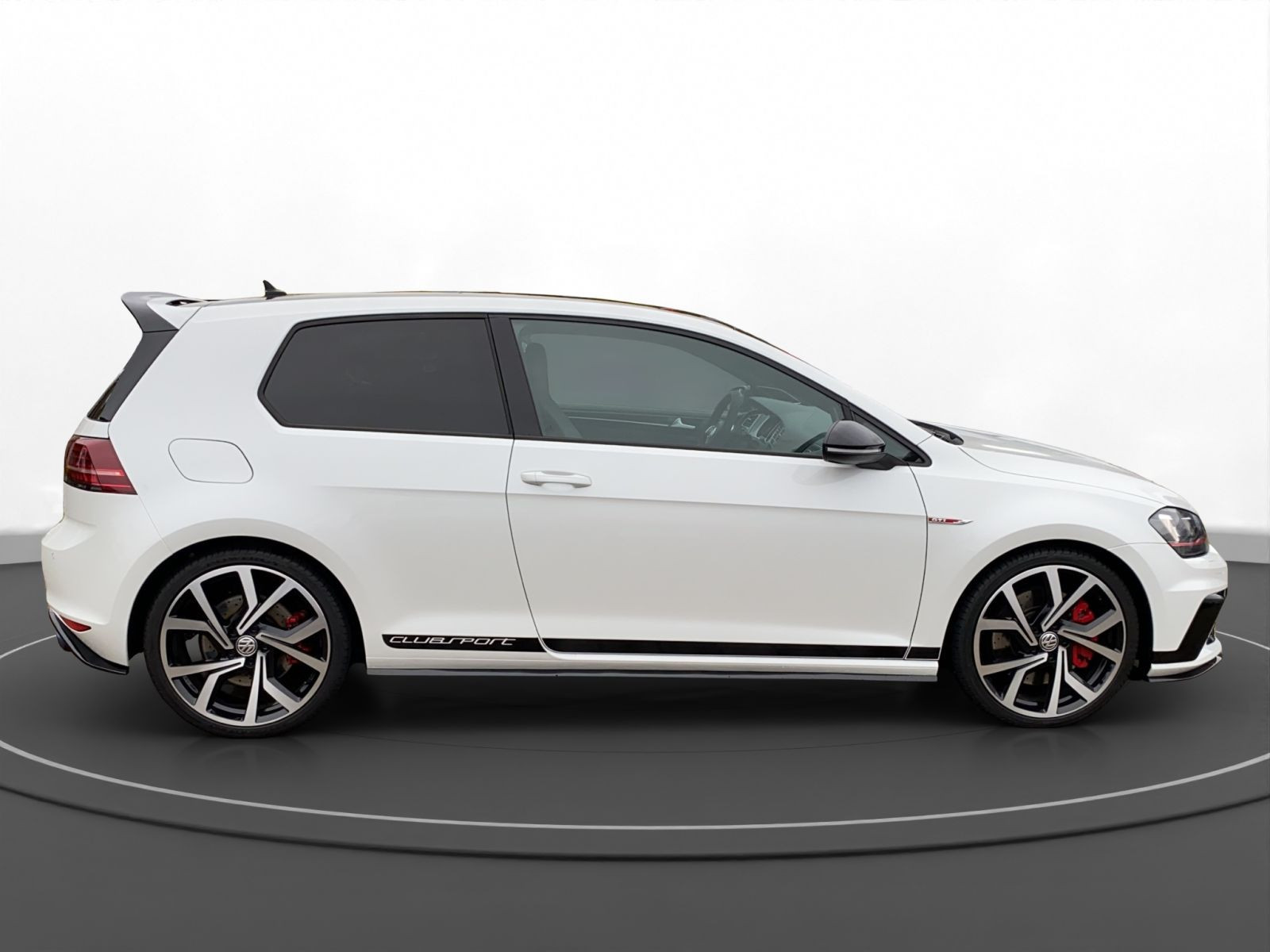 Volkswagen - Golf GTI_9