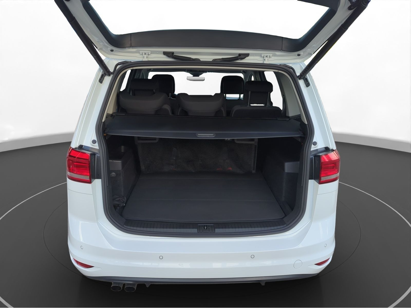 Volkswagen - Touran_10