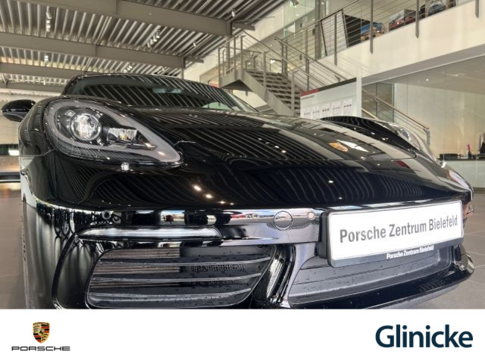 Porsche - Cayman_9