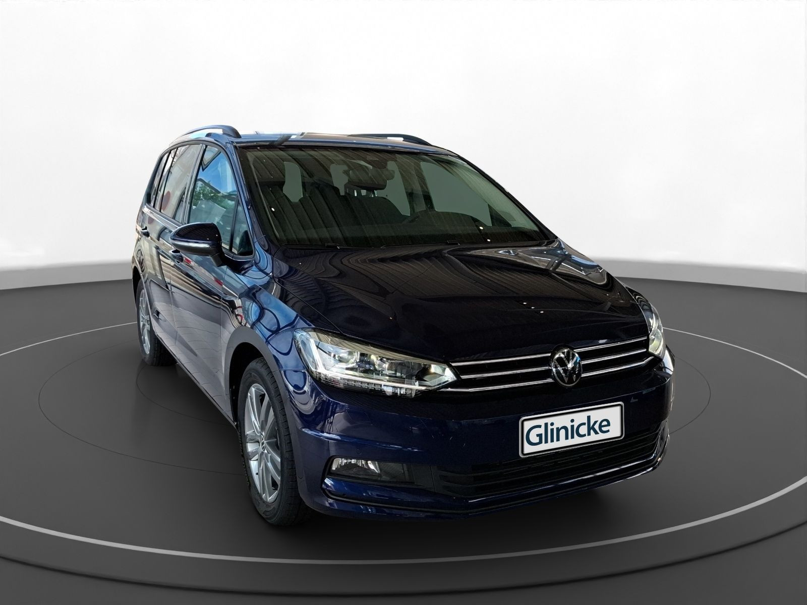 Volkswagen - Touran_15