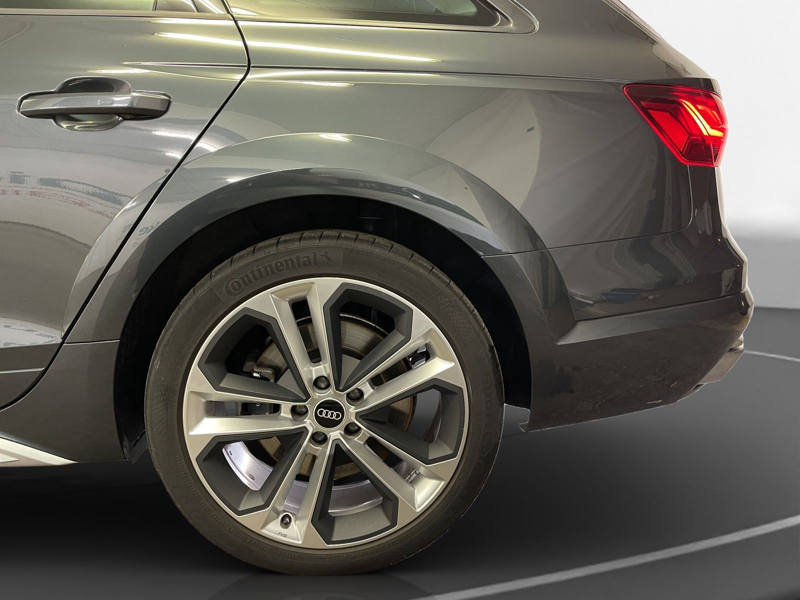 Audi - A4 Allroad_14