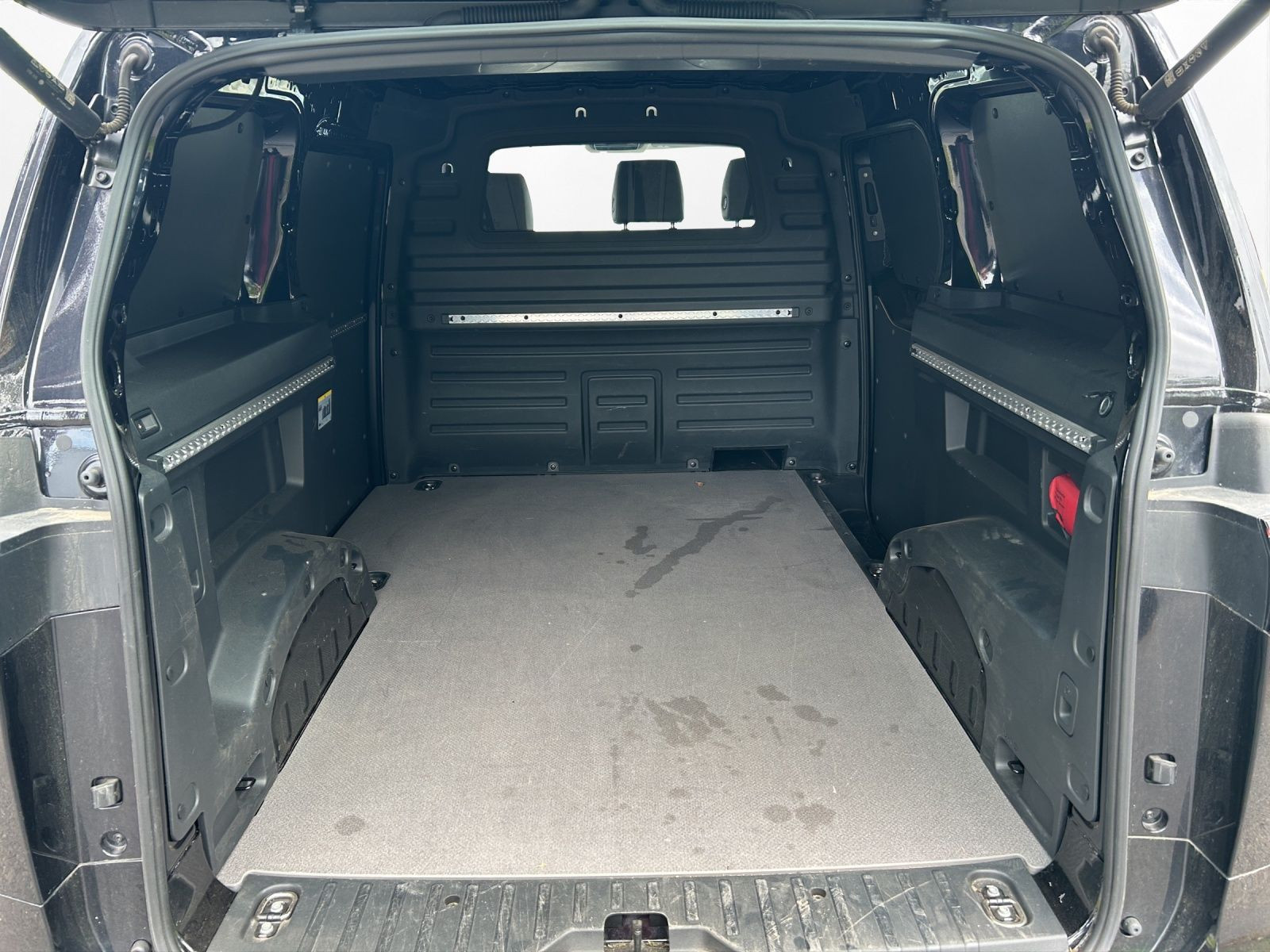 Volkswagen - ID. Buzz Cargo_10