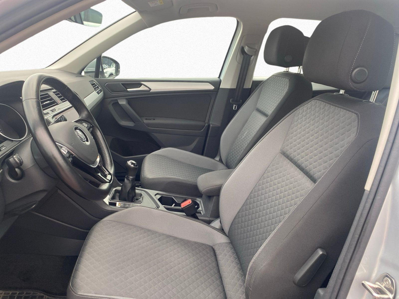Volkswagen - Tiguan_10 Volkswagen - Tiguan_10