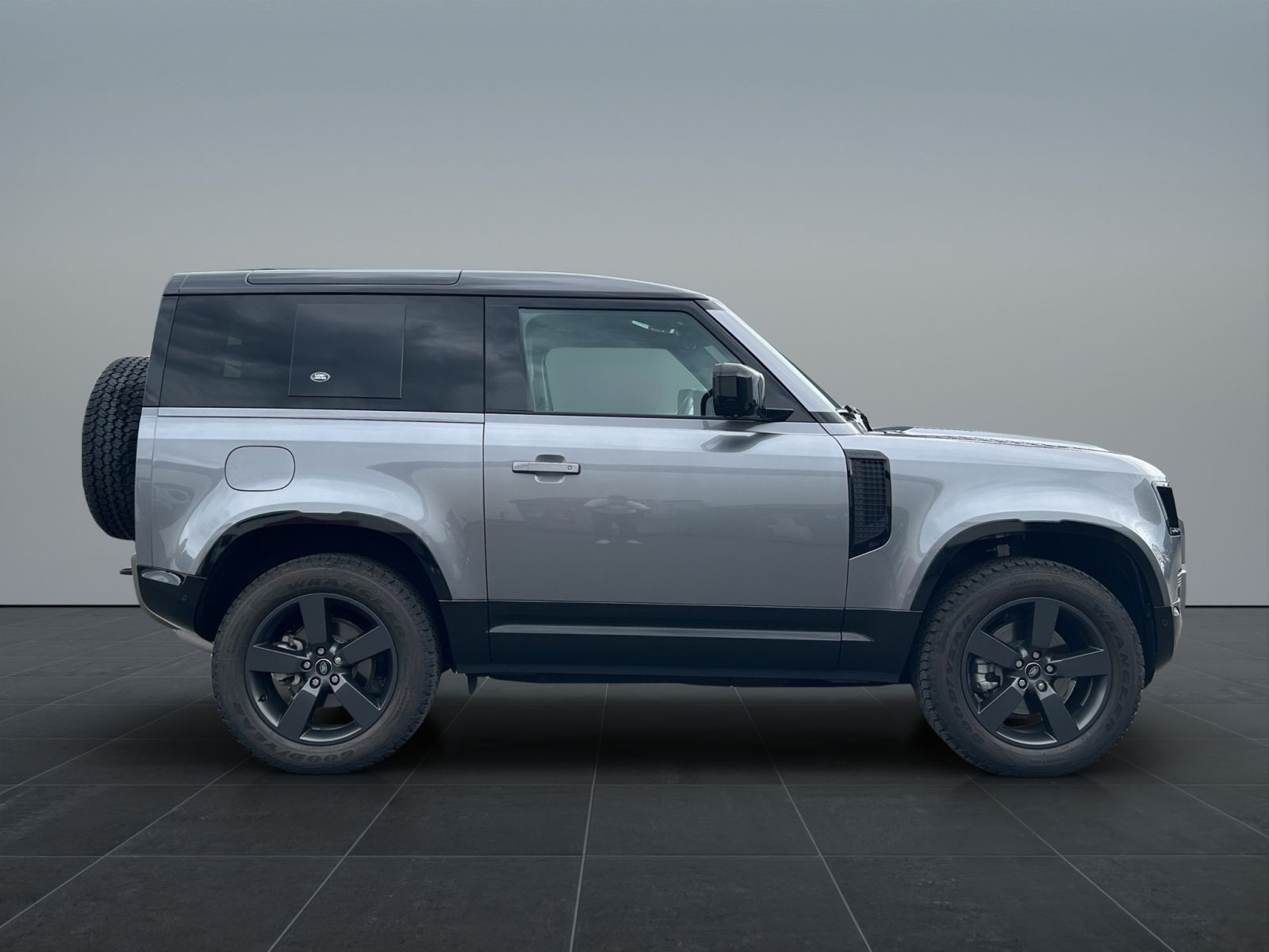 Land Rover - Defender_6