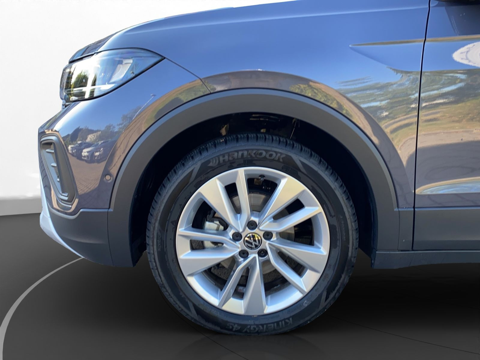 Volkswagen - T-Cross_24