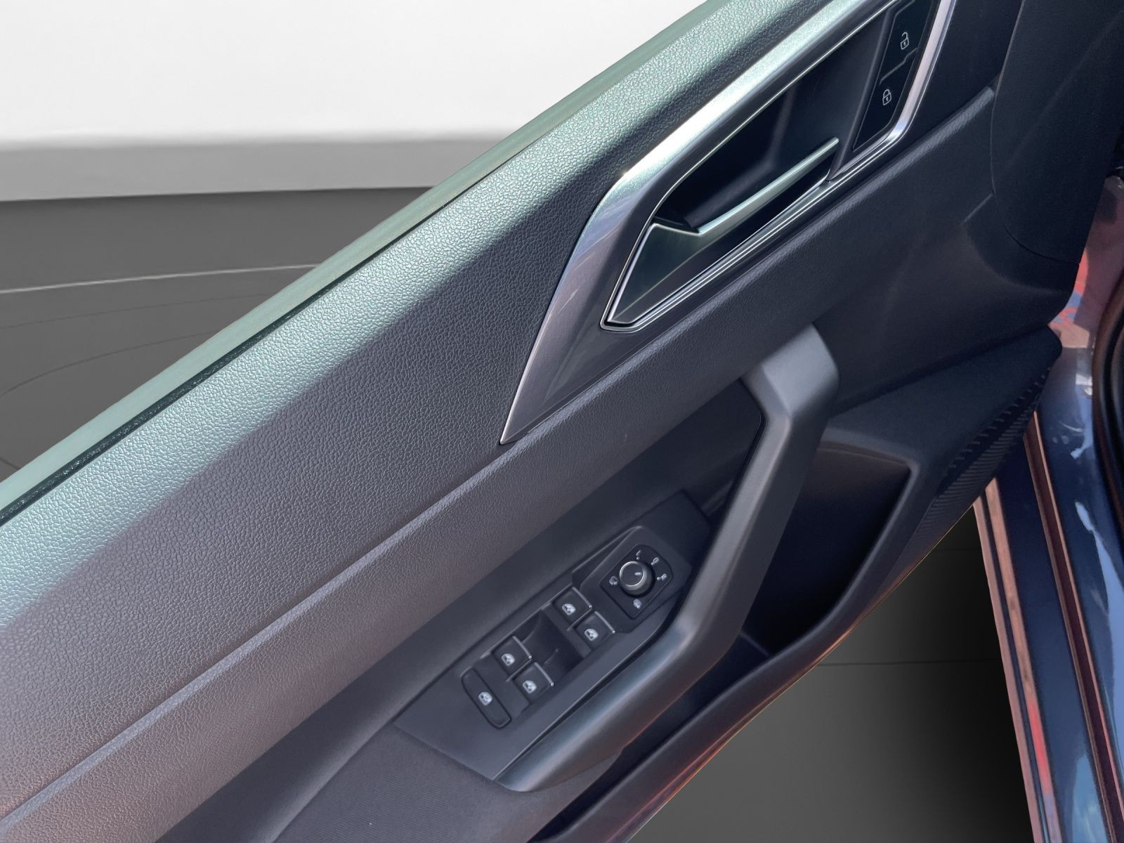 Volkswagen - Polo_13