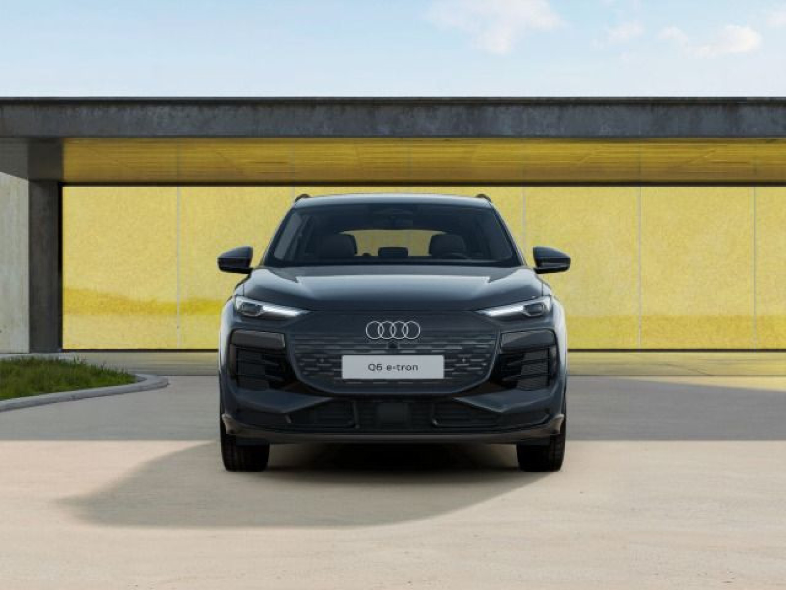 Audi - Q6 SUV e-tron_2