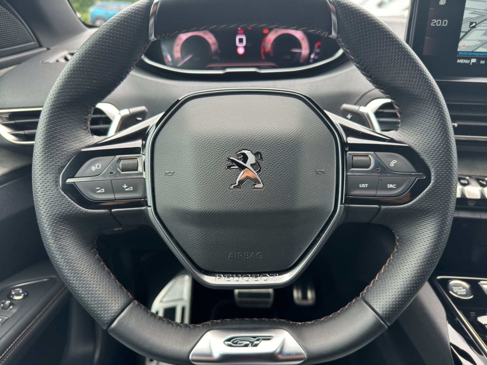 Peugeot - 3008_16