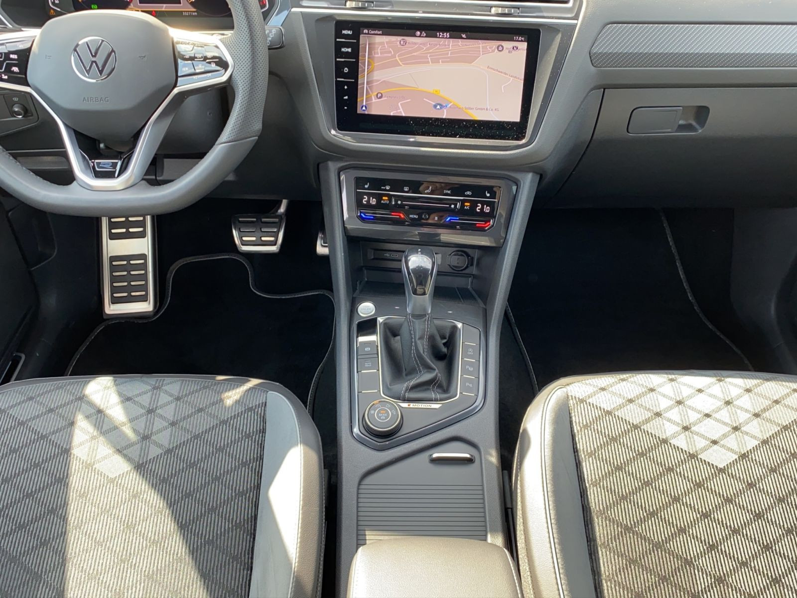Volkswagen - Tiguan Allspace_17