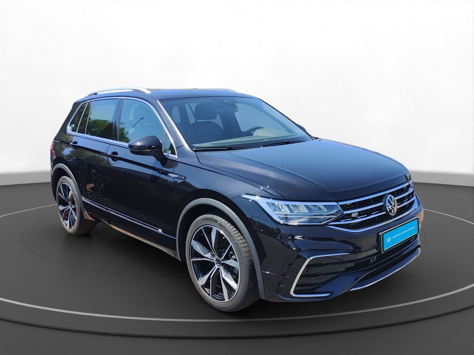 Volkswagen - Tiguan_13