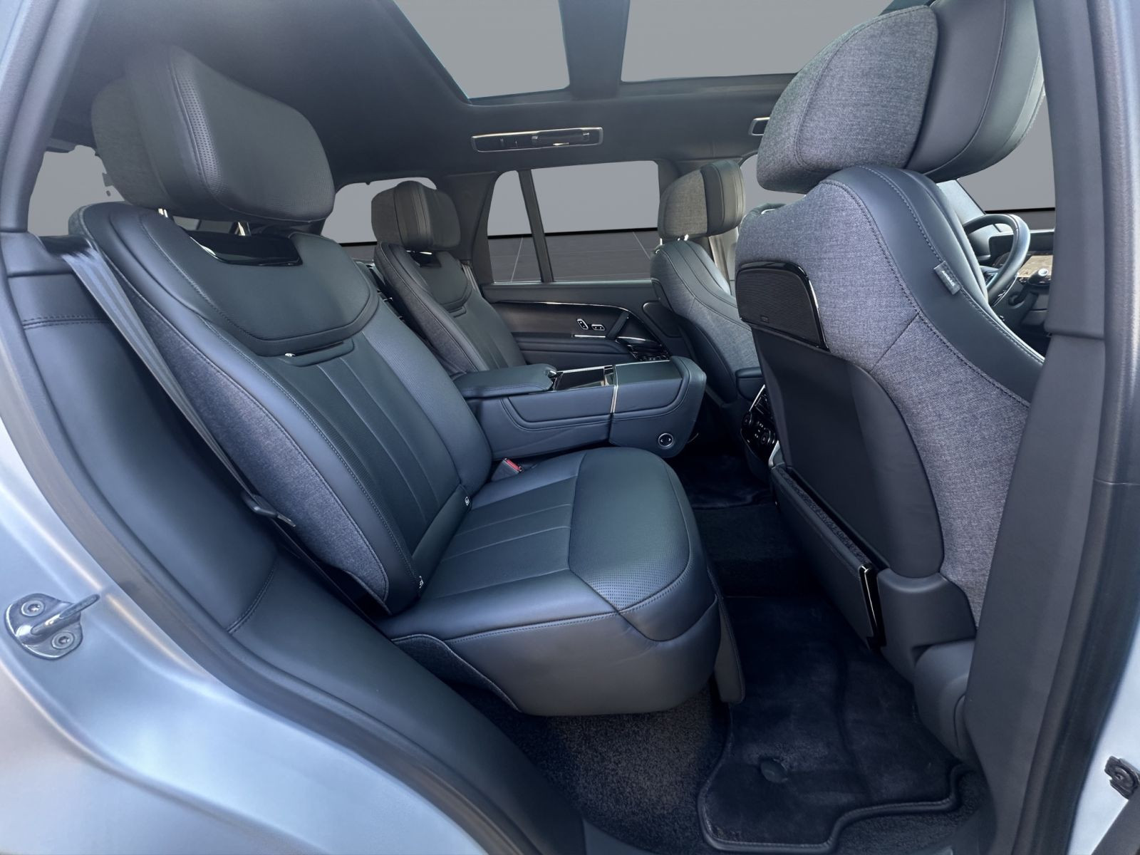 Land Rover - Range Rover_5
