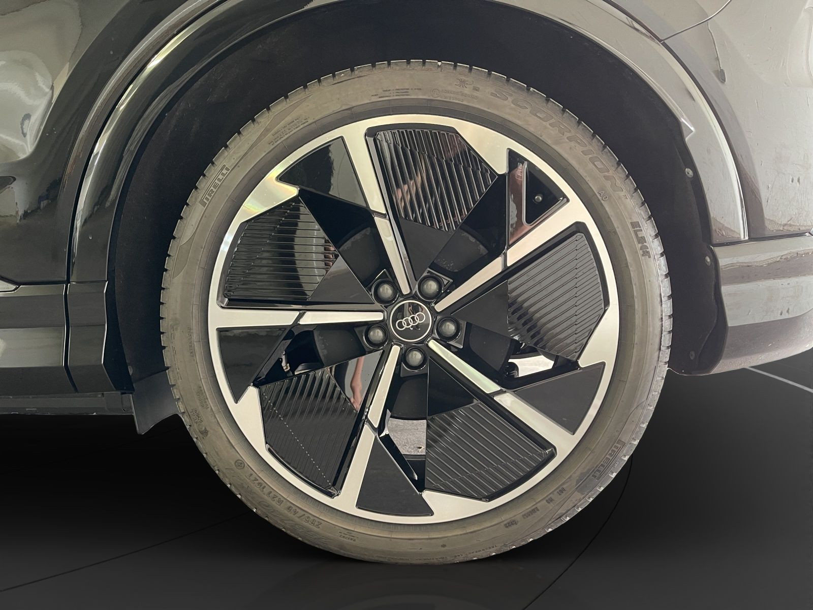Audi - Q4 Sportback e-tron_14