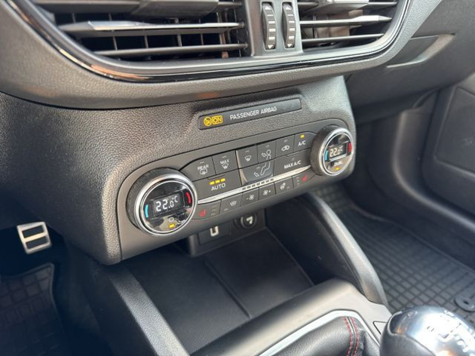 Ford - Focus_26
