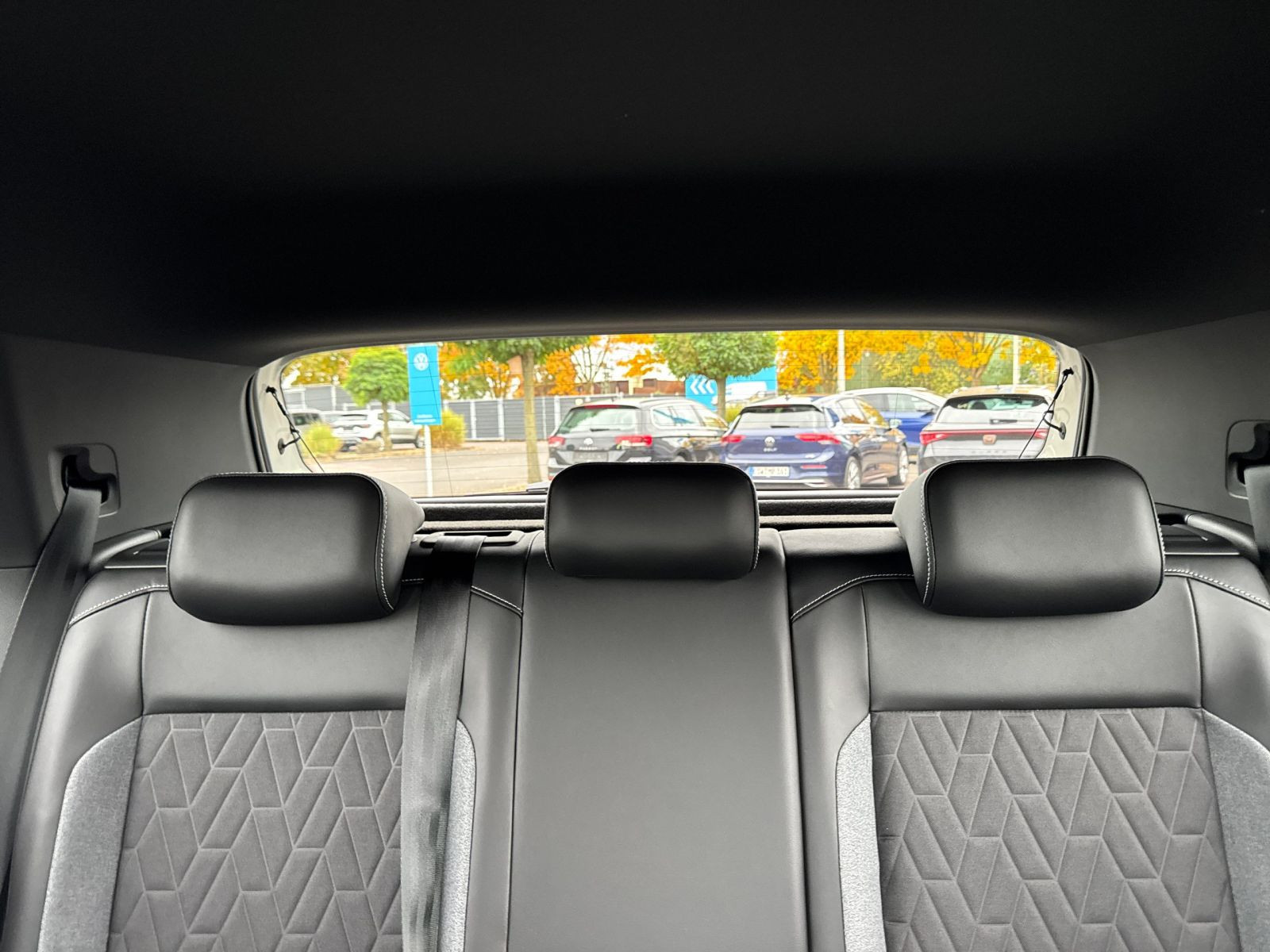 Volkswagen - T-Cross_11