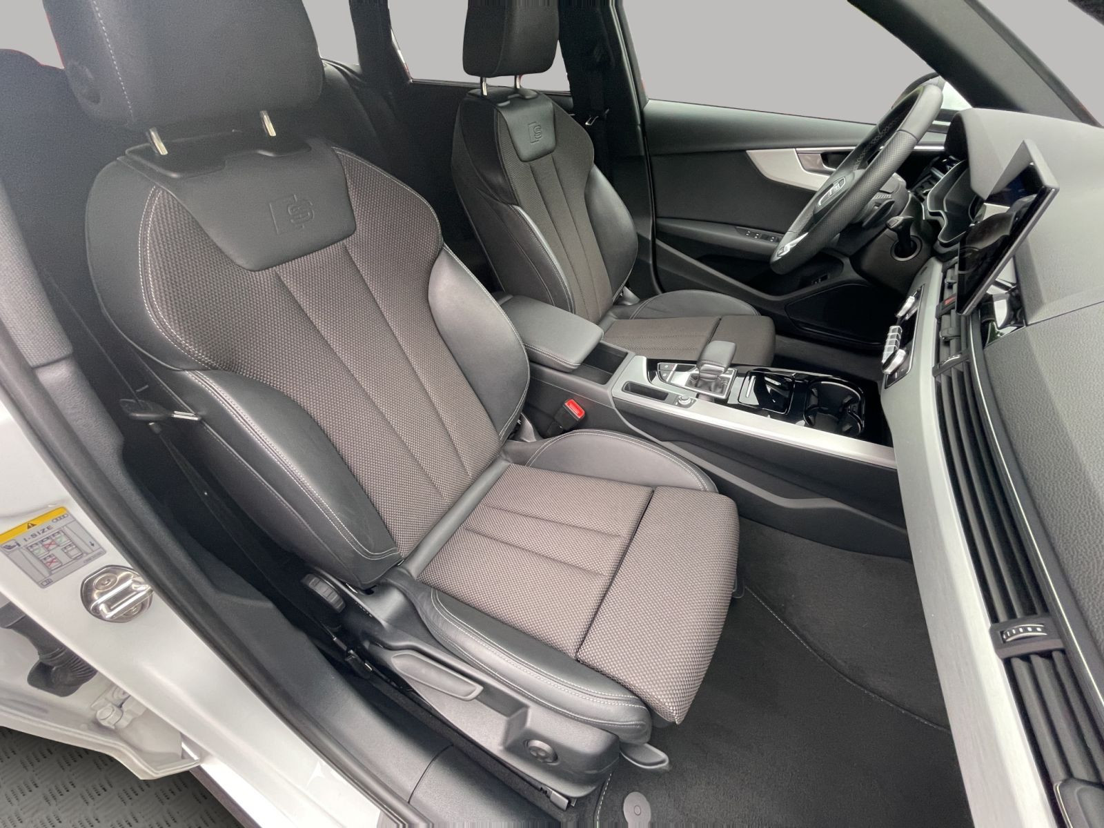Audi - A4 Avant_19
